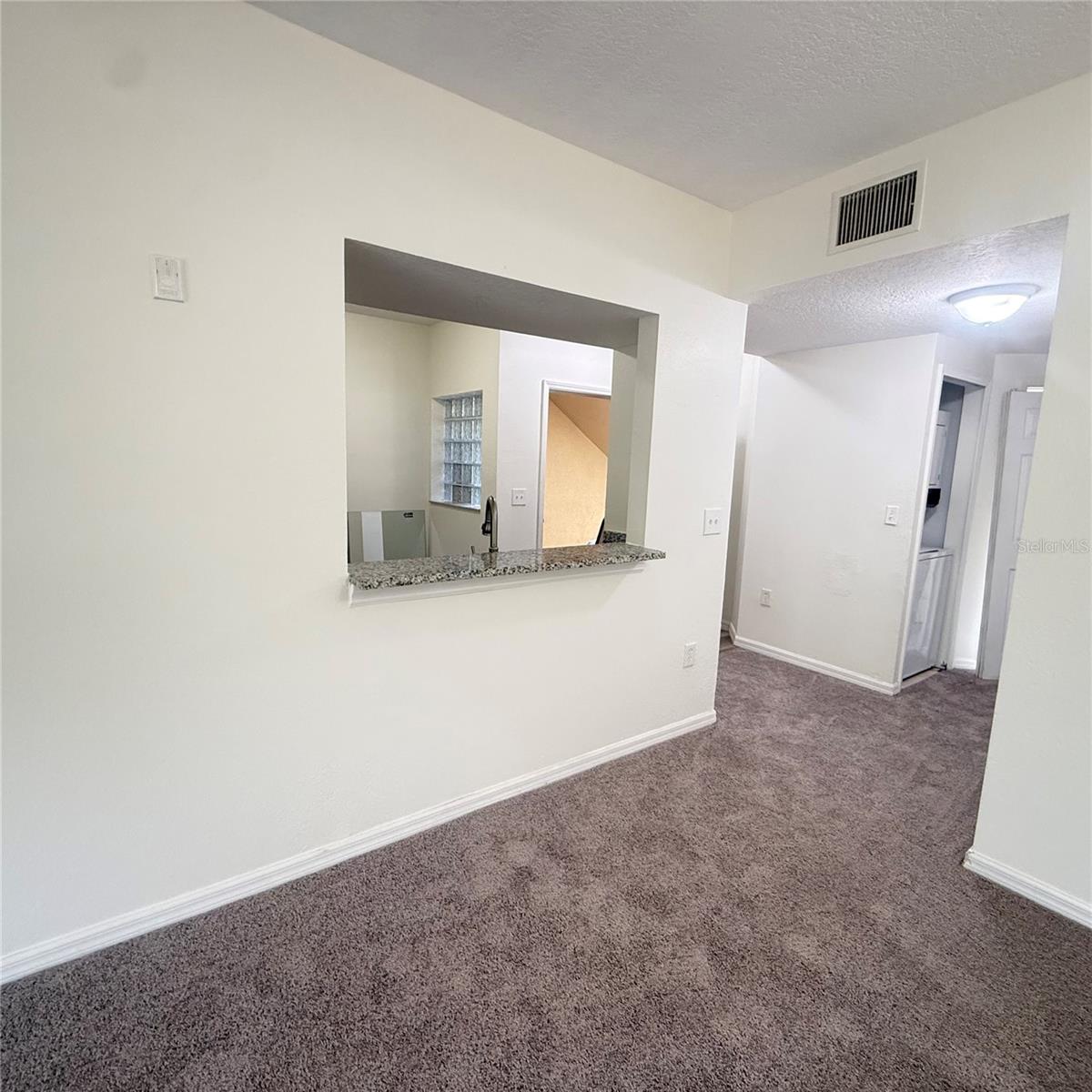 Image 7 of 31 For 9524 Newdale Way 101