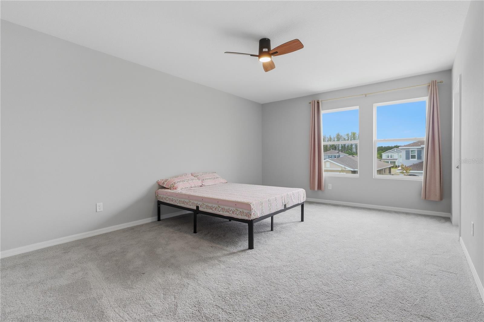 Image 28 of 47 For 6764 Broad River Avenue