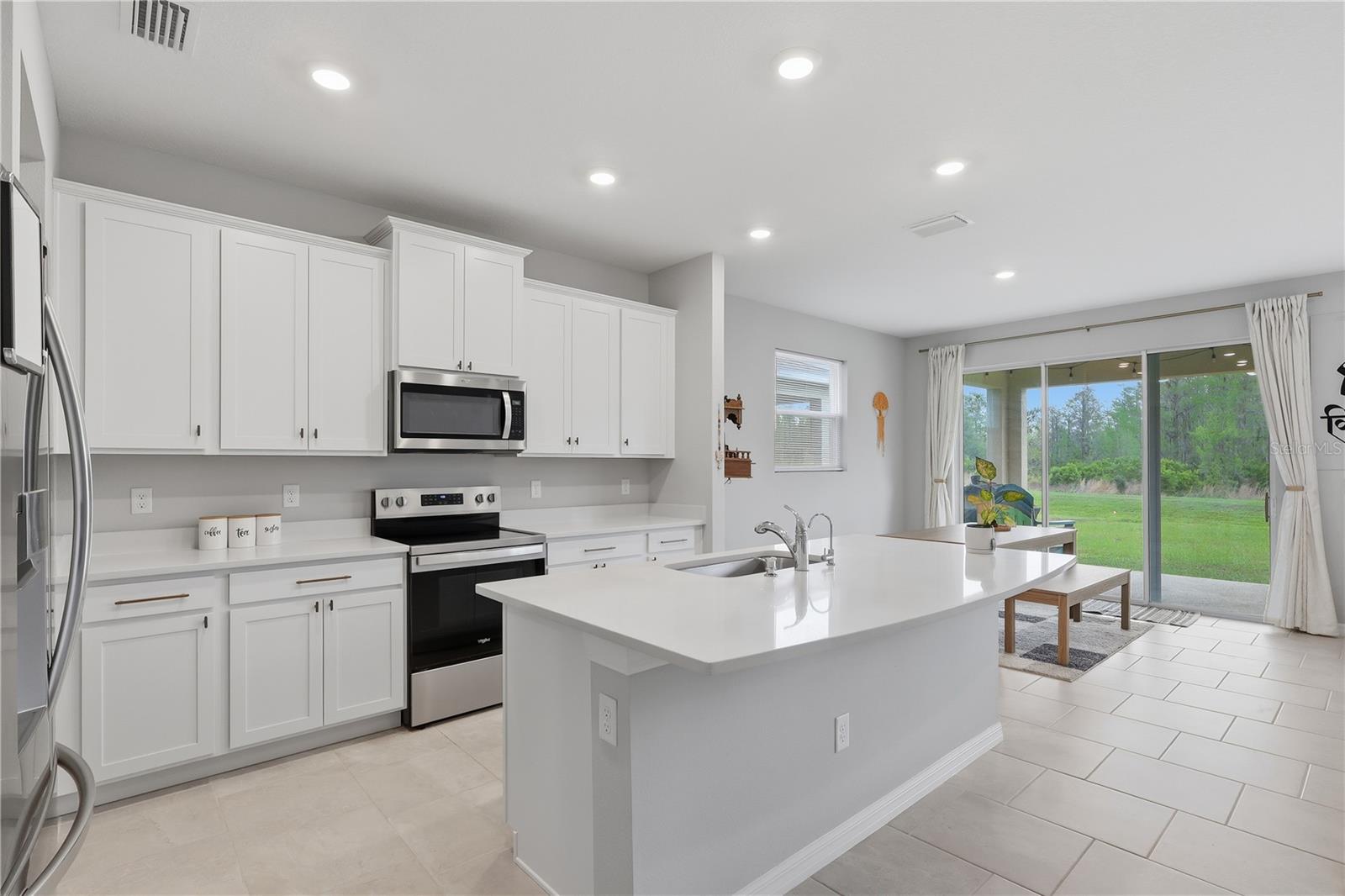 Image 5 of 47 For 6764 Broad River Avenue