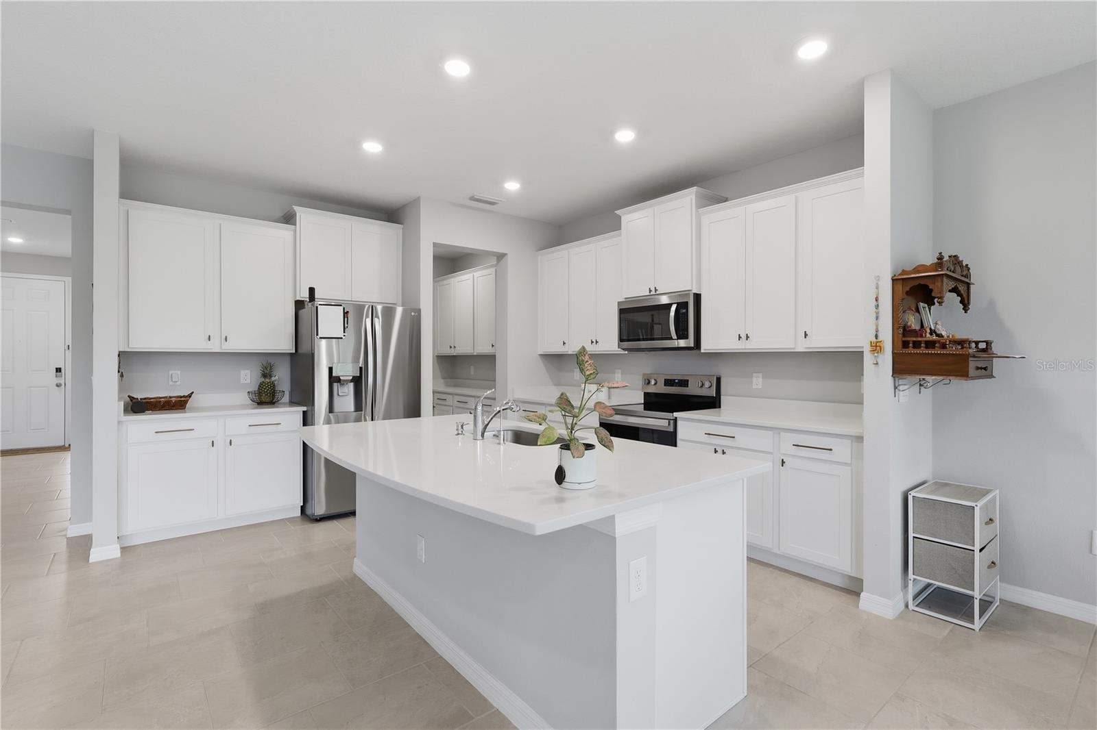 Image 6 of 47 For 6764 Broad River Avenue