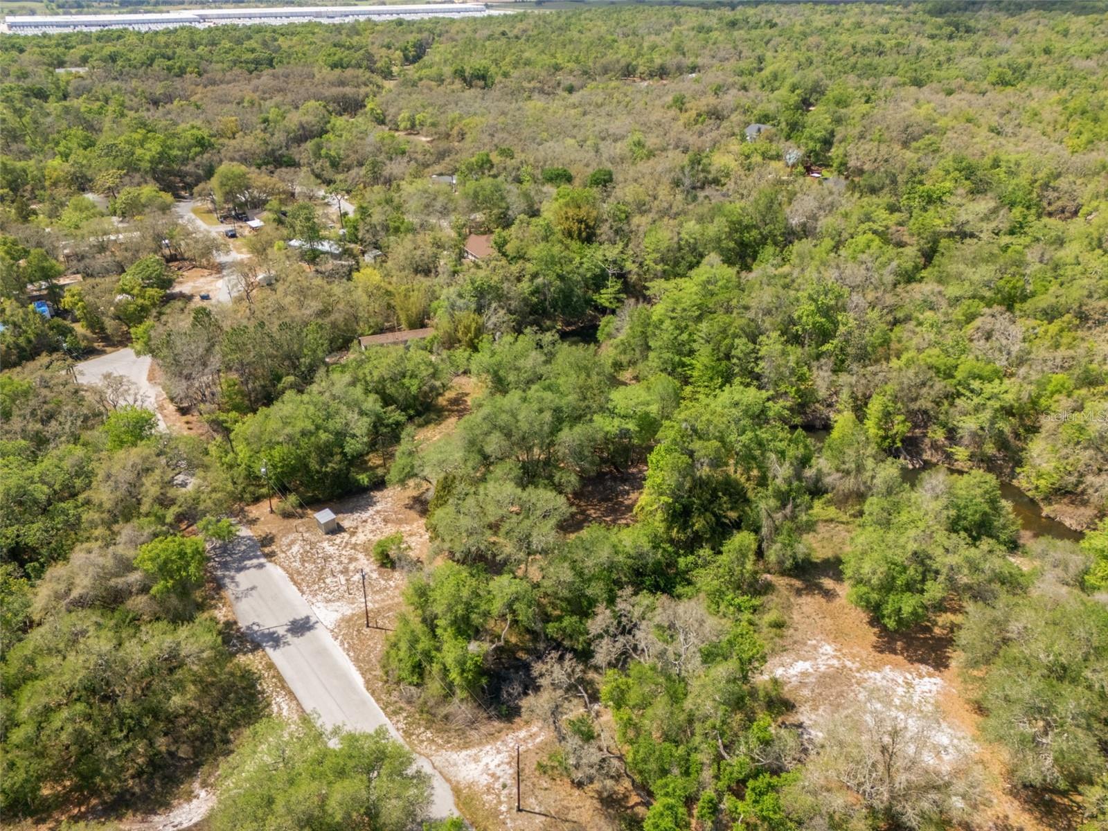 Image 21 of 28 For 33013 Round Table Road