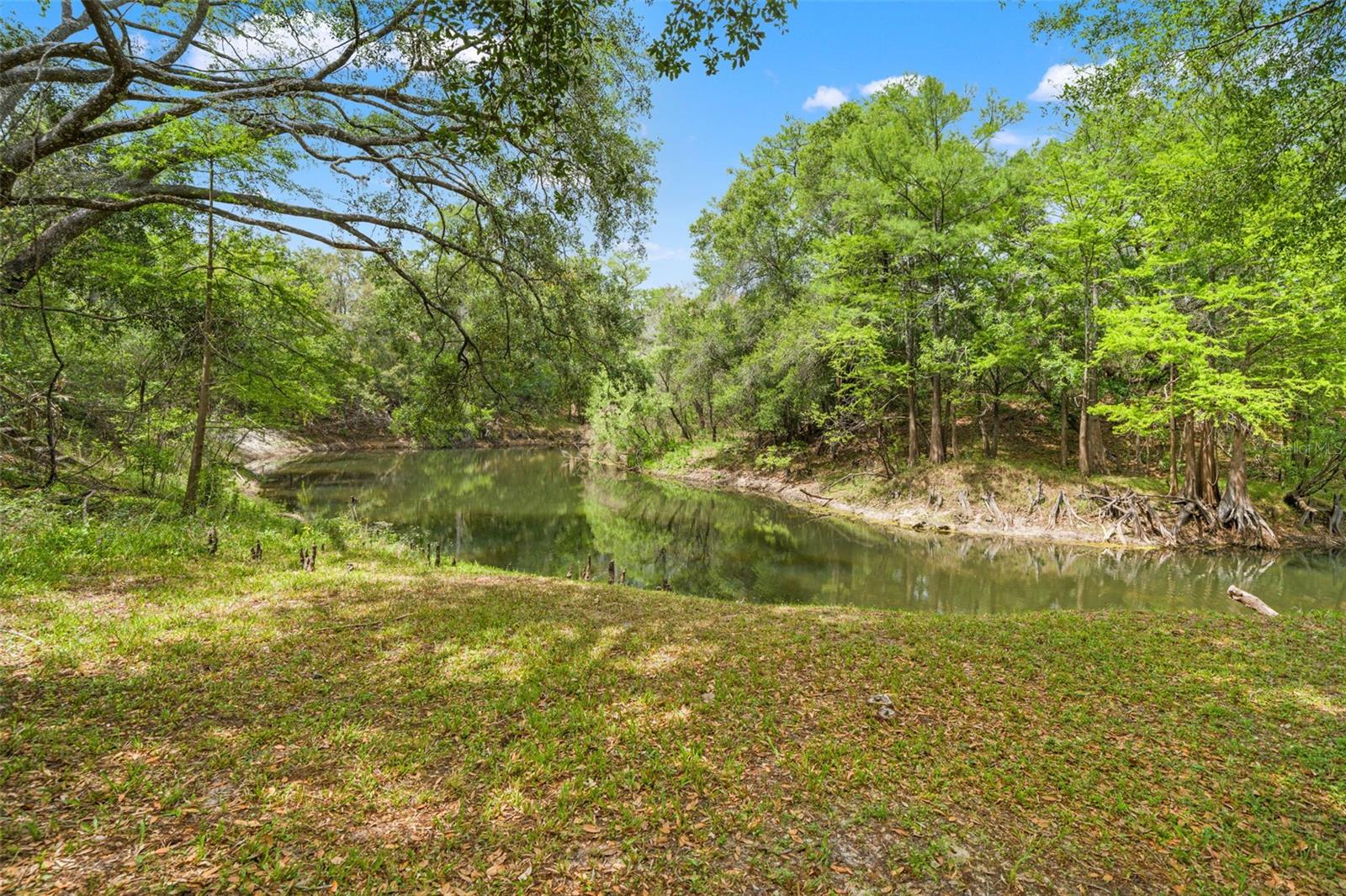 Image 3 of 28 For 33013 Round Table Road