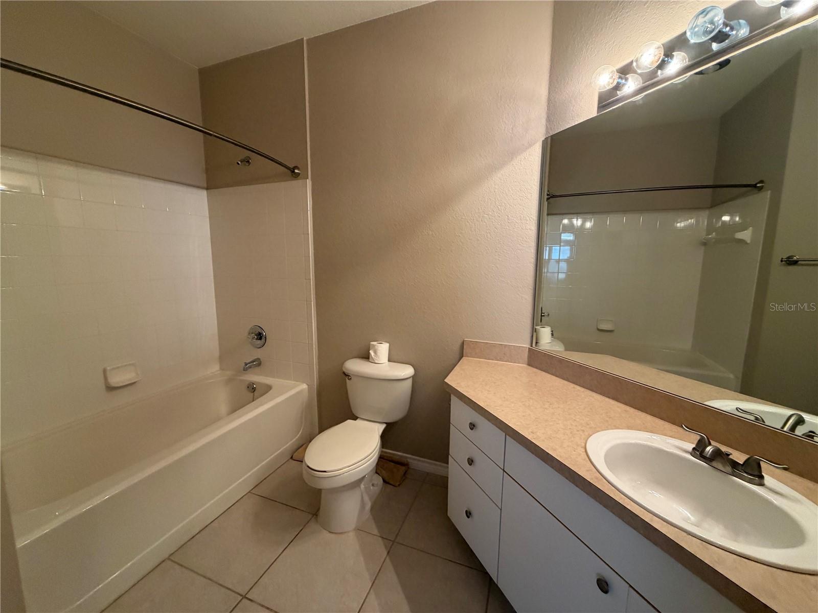 Image 12 of 16 For 4333 Bayside Village Drive 229