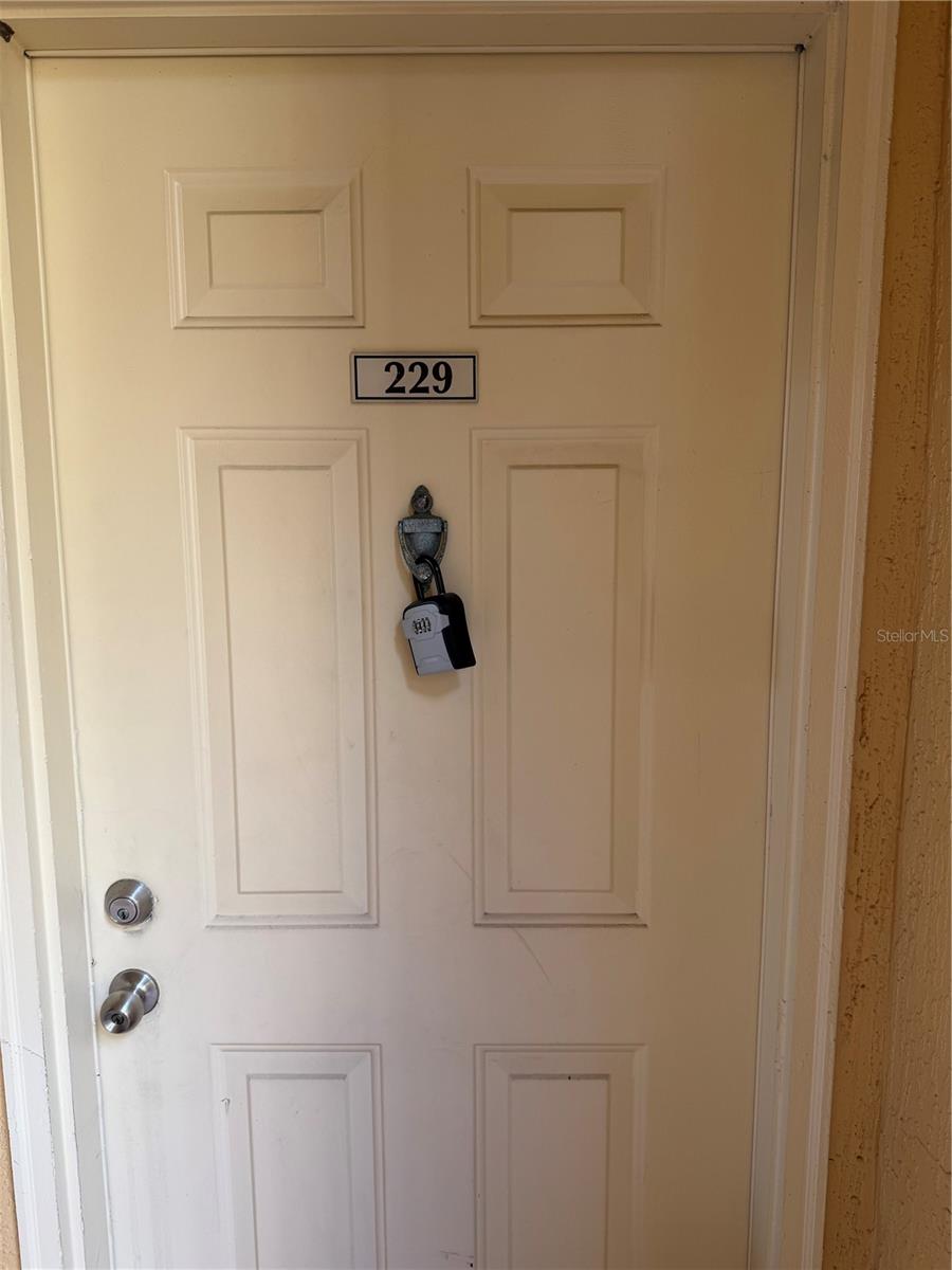 Image 3 of 16 For 4333 Bayside Village Drive 229