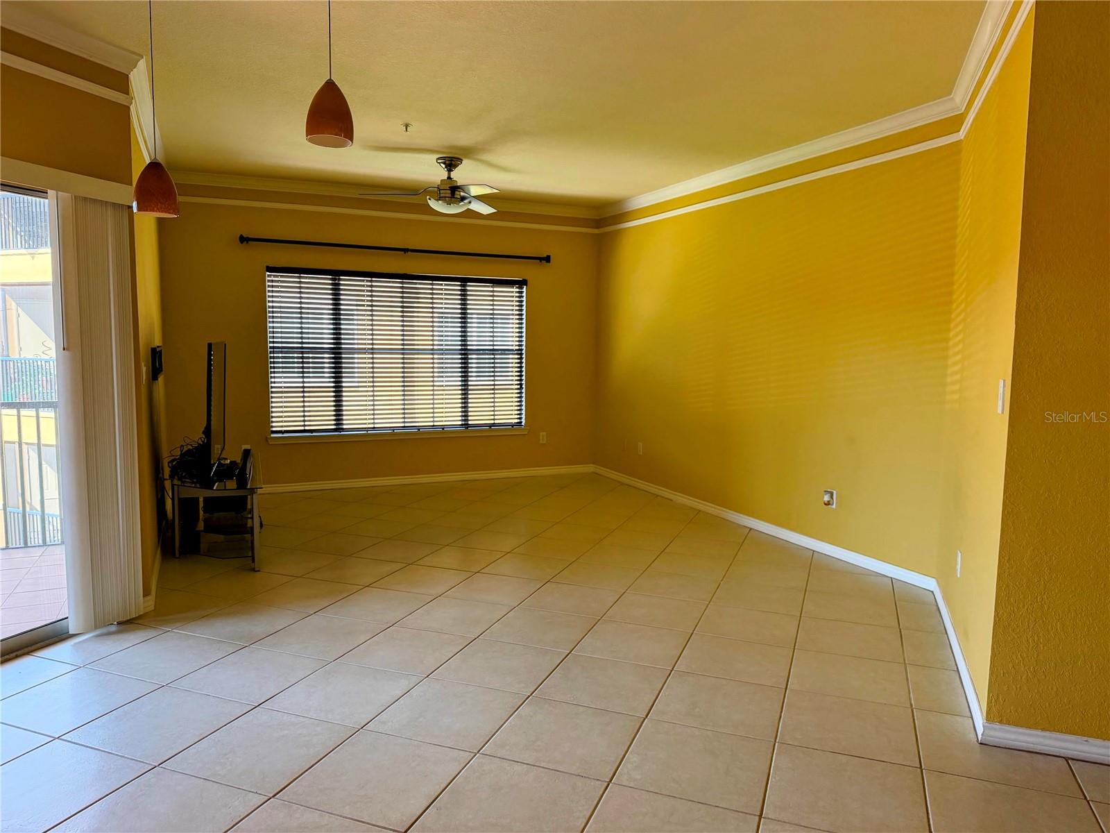 Image 7 of 16 For 4333 Bayside Village Drive 229