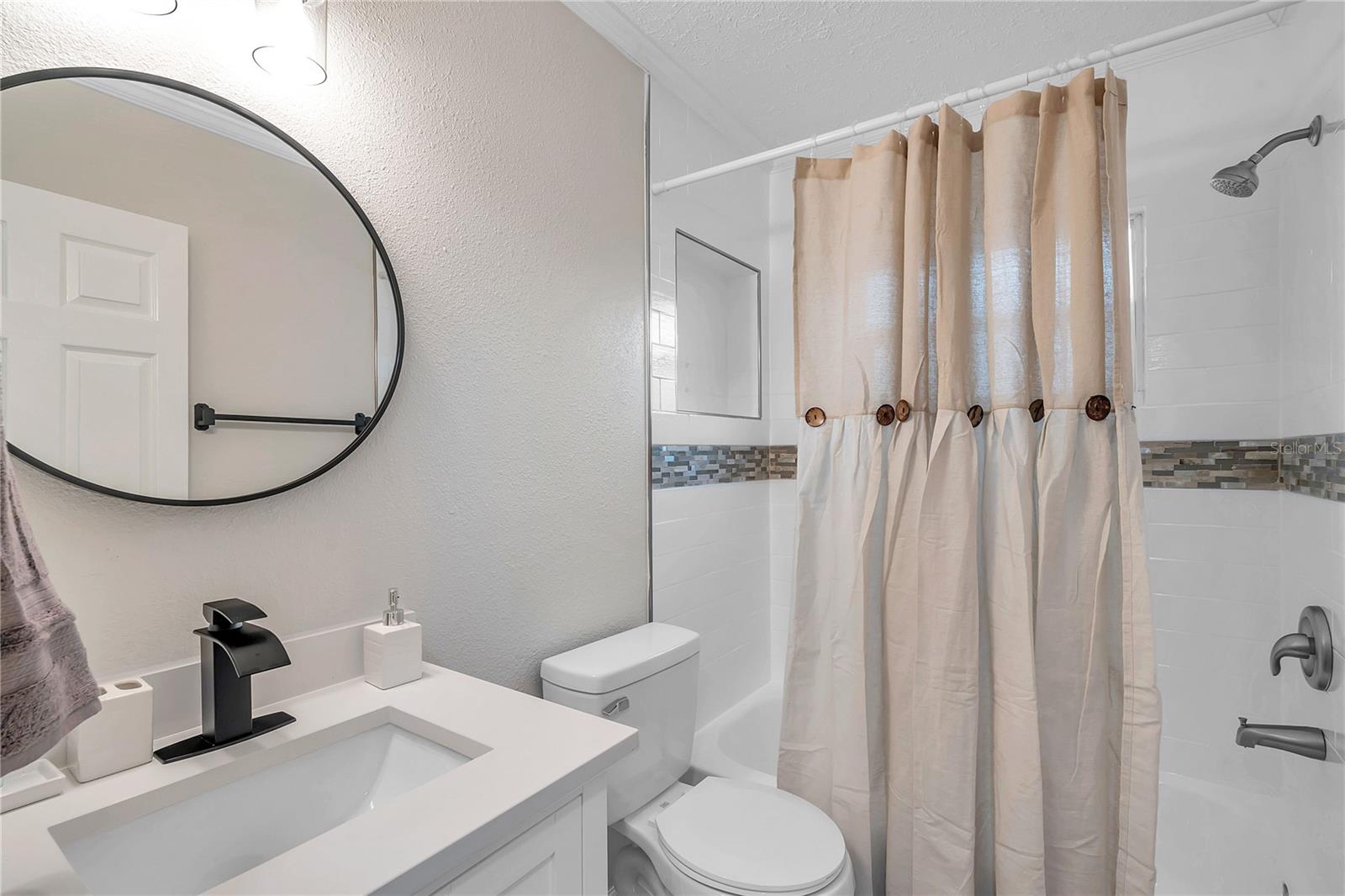 Image 17 of 25 For 1515 Belleair Rd