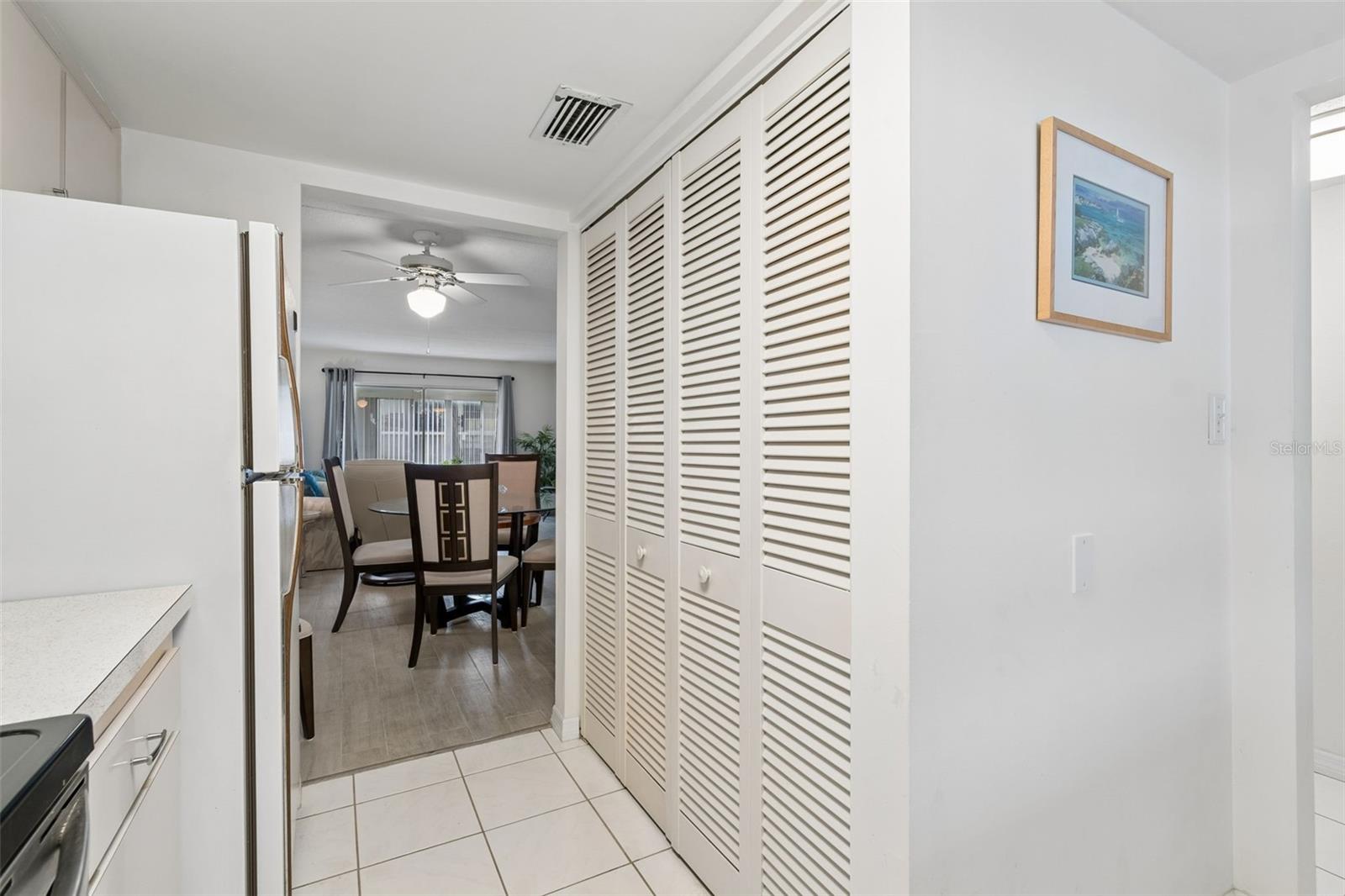 Image 11 of 58 For 2944 Bay Drive 106