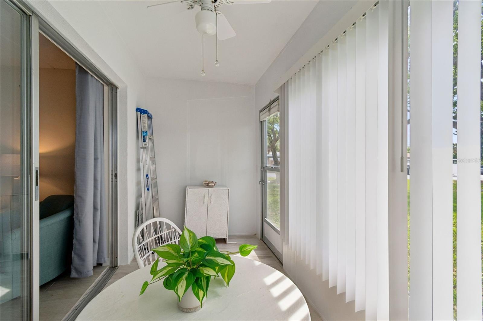 Image 29 of 58 For 2944 Bay Drive 106