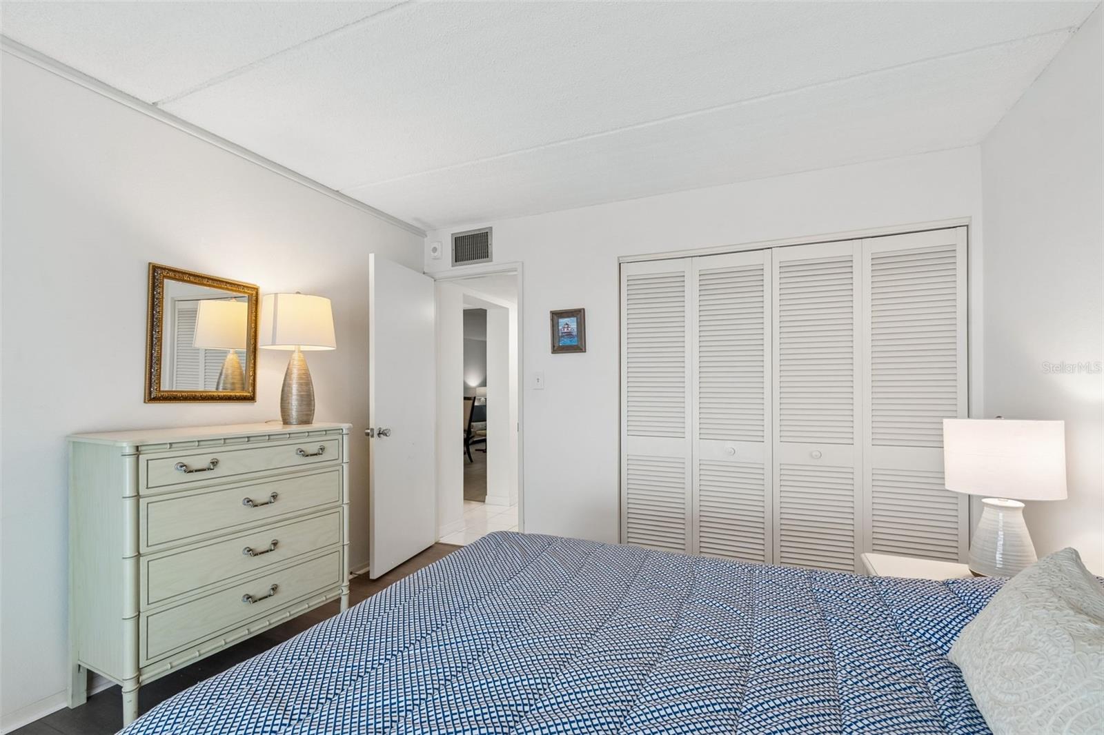 Image 34 of 58 For 2944 Bay Drive 106