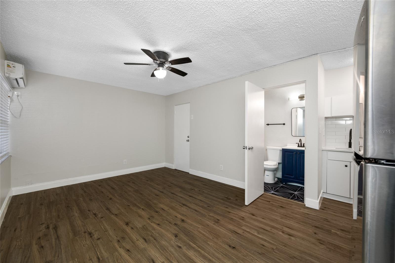 Image 12 of 35 For 425 2nd Street N