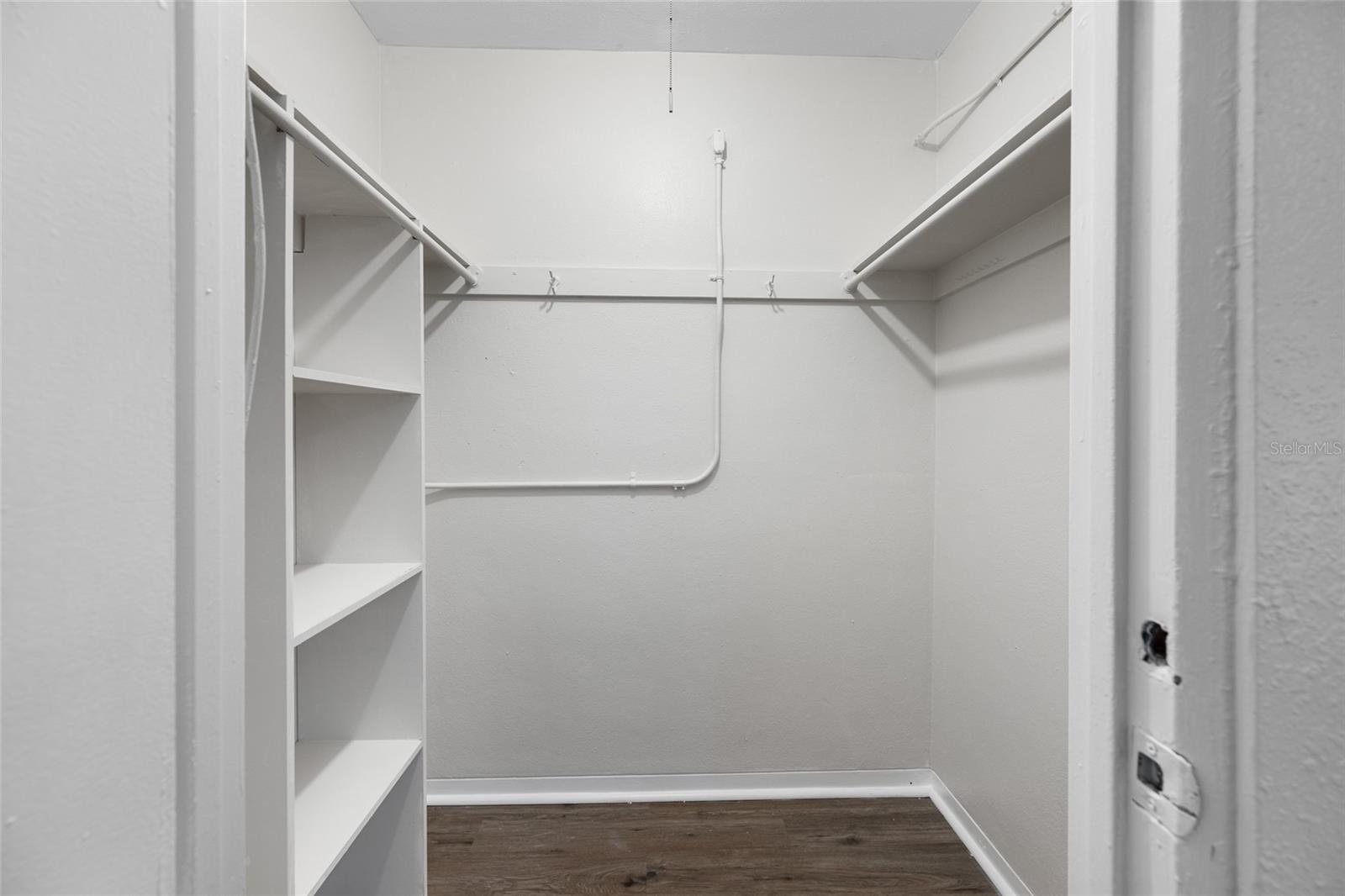 Image 14 of 35 For 425 2nd Street N