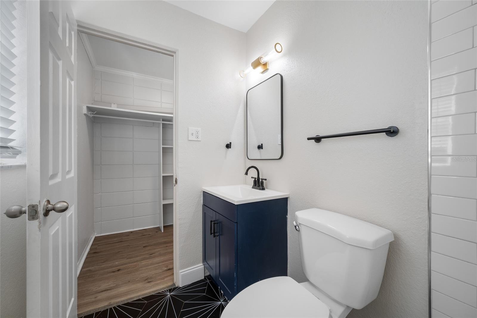 Image 27 of 35 For 425 2nd Street N