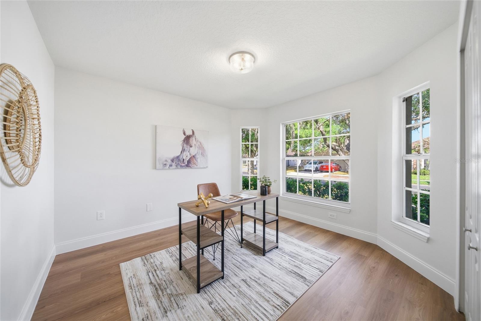 Listing photo id 11 for 29430 Sea Dahlia Pass