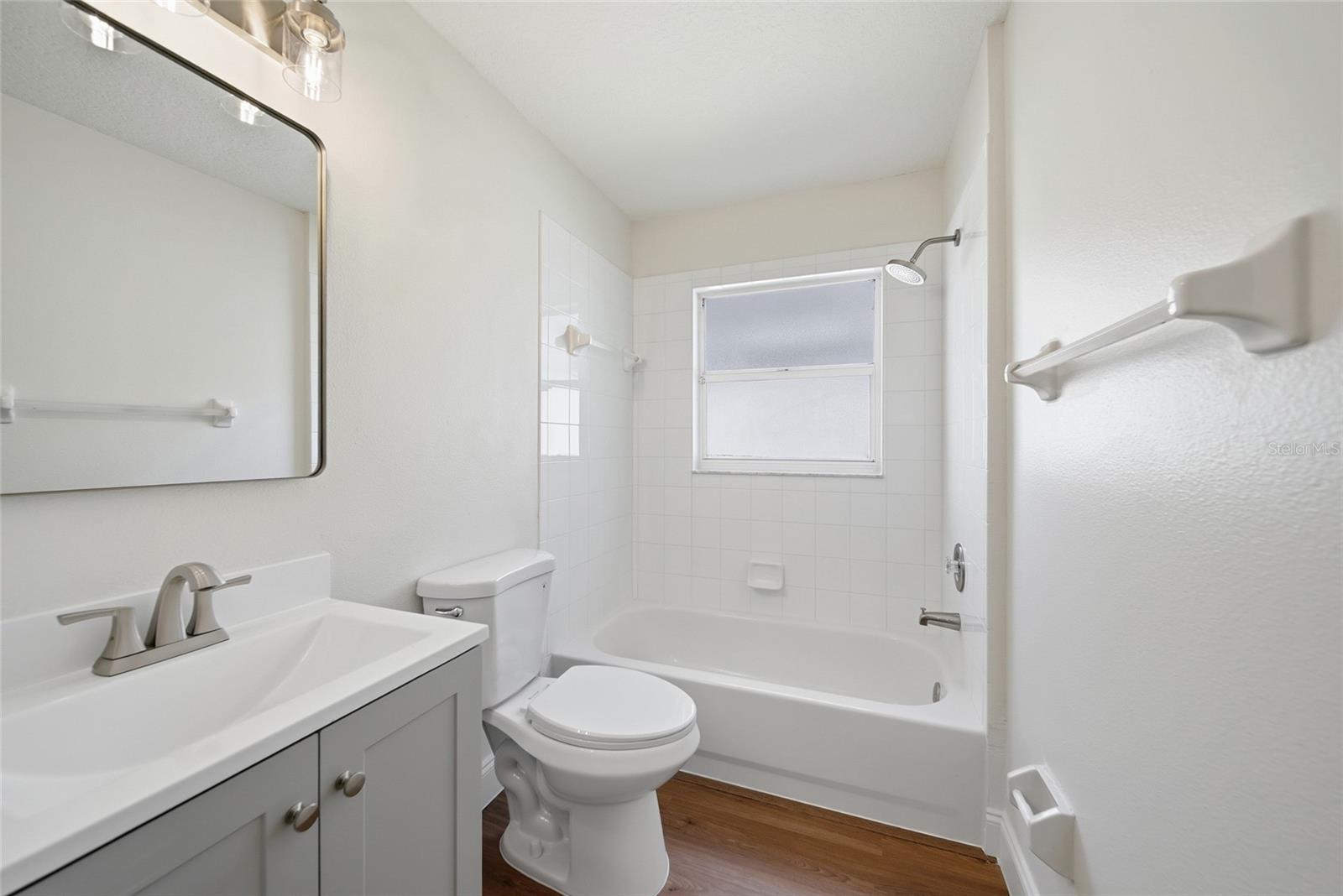 Listing photo id 13 for 29430 Sea Dahlia Pass