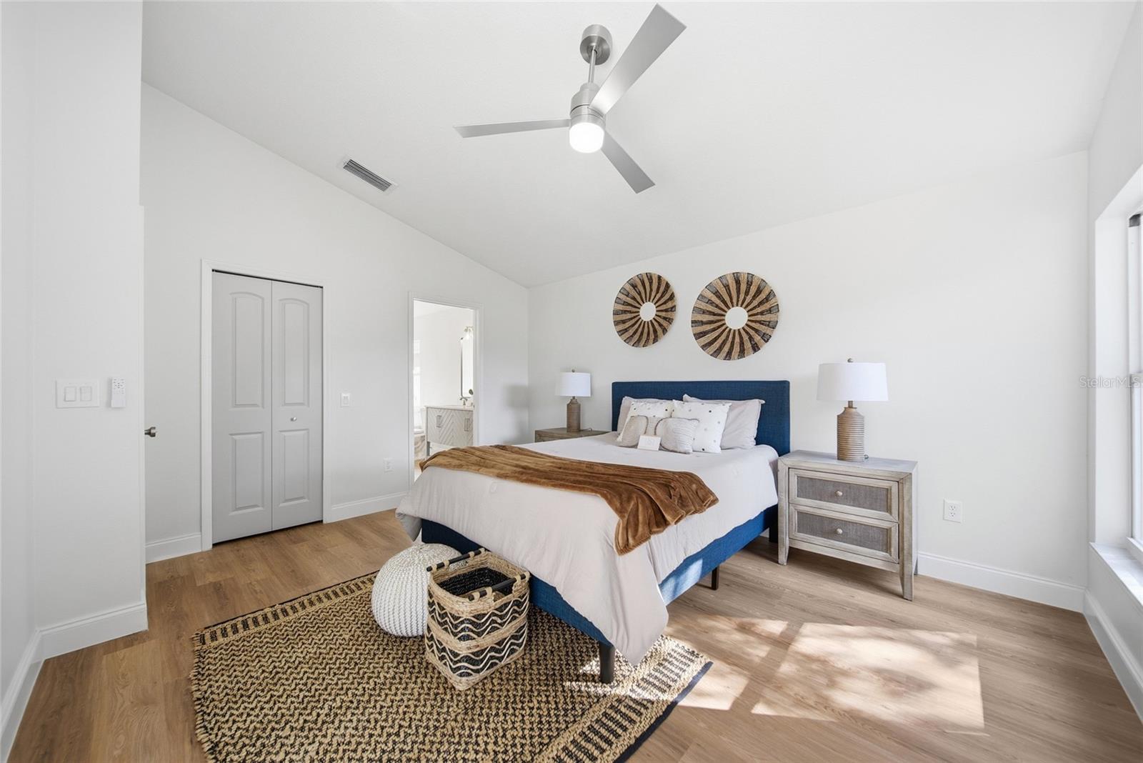 Listing photo id 15 for 29430 Sea Dahlia Pass