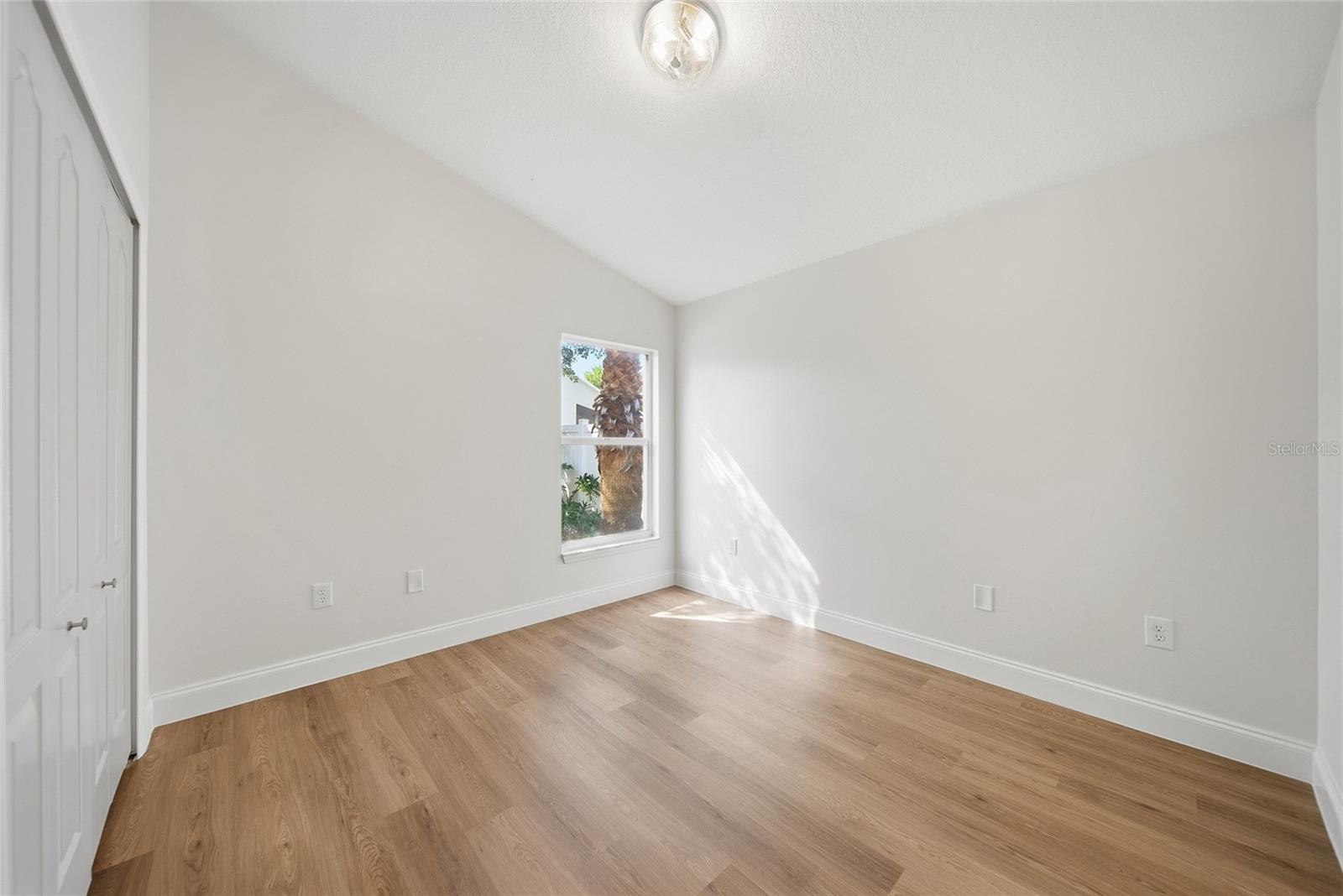 Listing photo id 20 for 29430 Sea Dahlia Pass