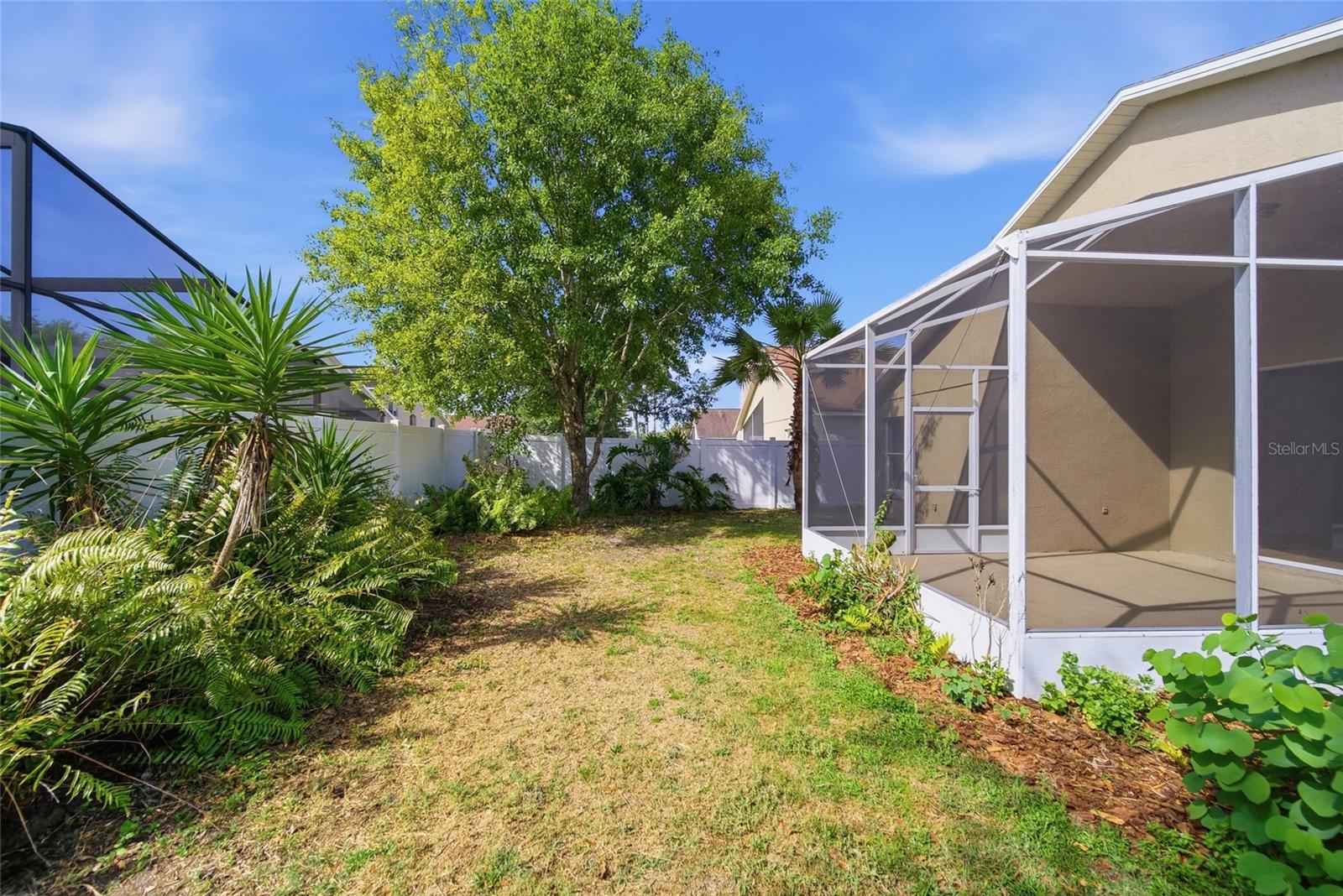 Listing photo id 29 for 29430 Sea Dahlia Pass