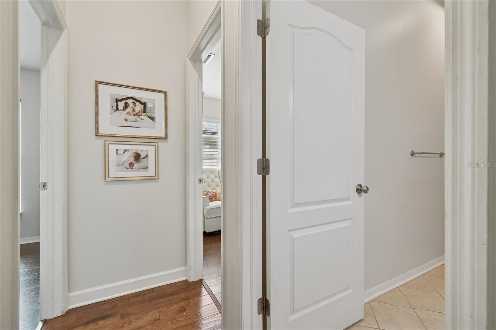 Image 20 of 45 For 627 Tuscanny Street