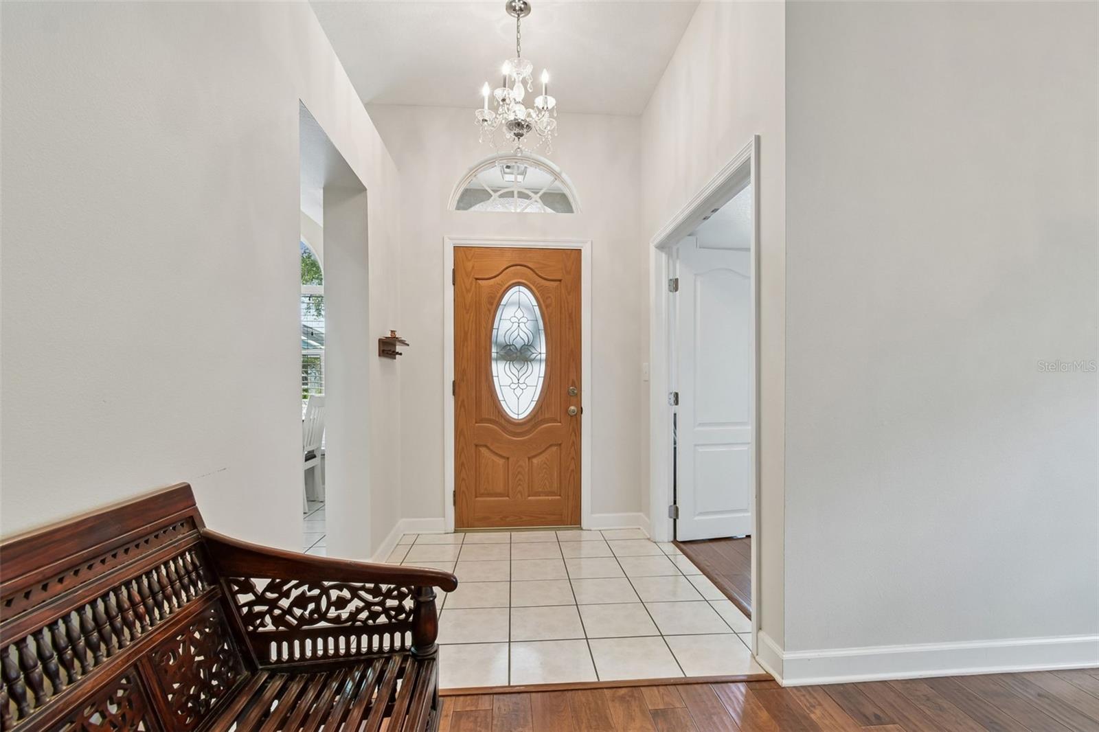 Image 4 of 45 For 627 Tuscanny Street