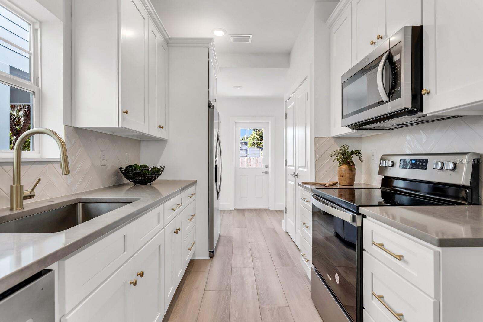 Image 12 of 30 For 1912 Chestnut Street