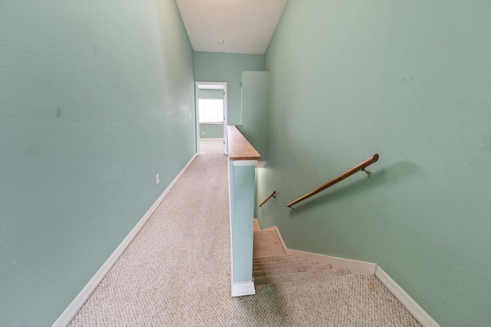 Listing photo id 20 for 124 Marcdale Boulevard