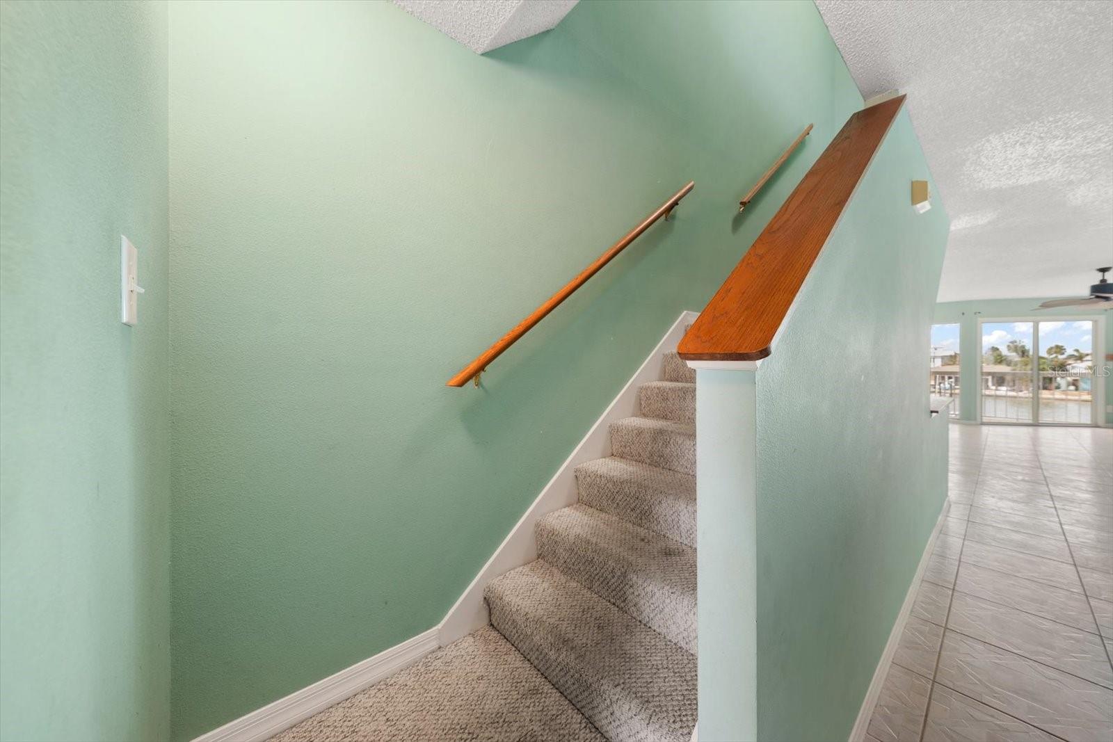 Listing photo id 40 for 124 Marcdale Boulevard