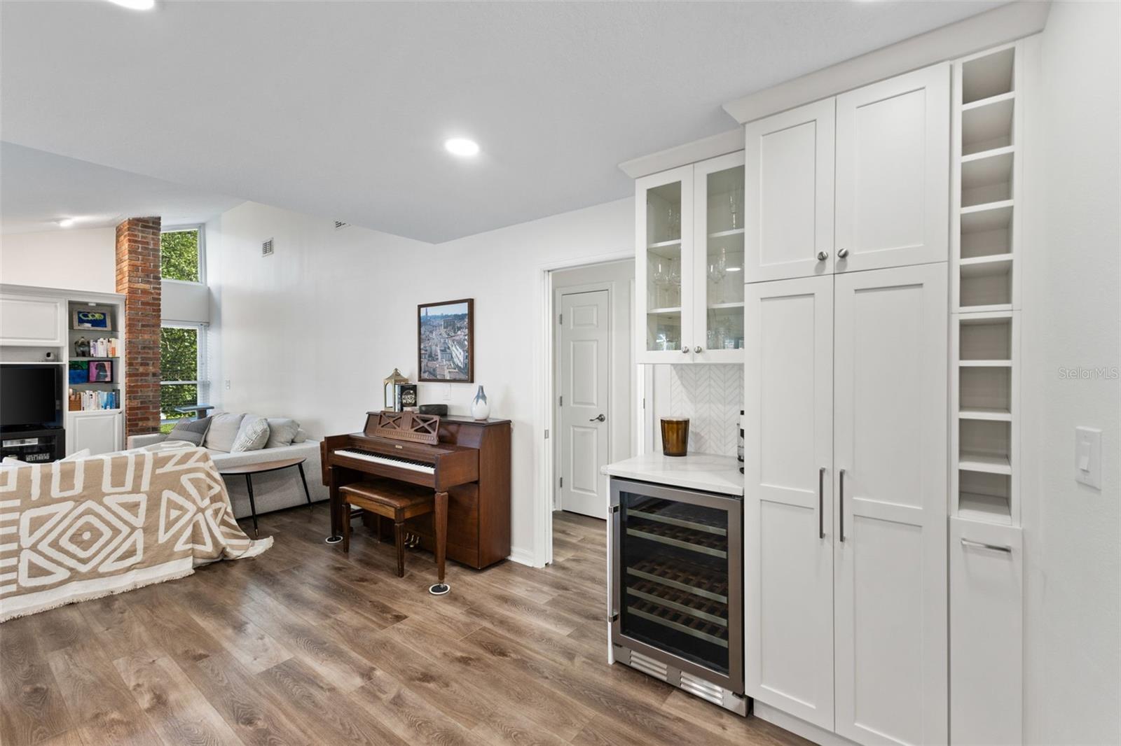 Image 14 of 59 For 3102 Wesson Way