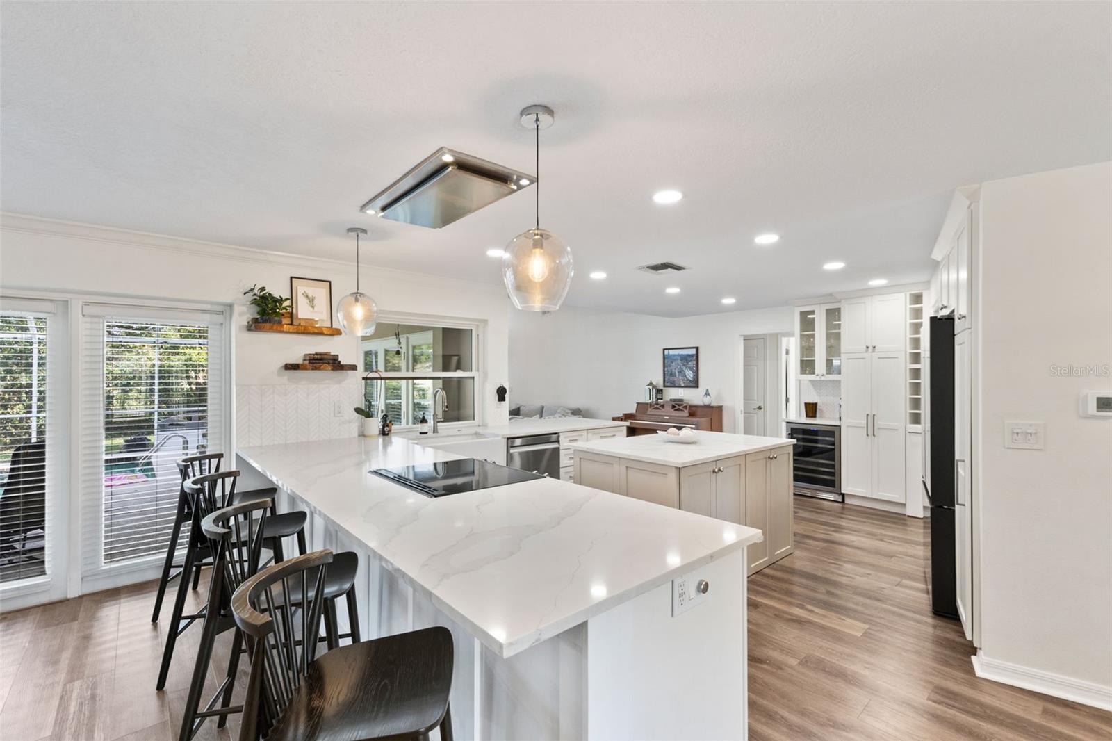 Image 4 of 59 For 3102 Wesson Way