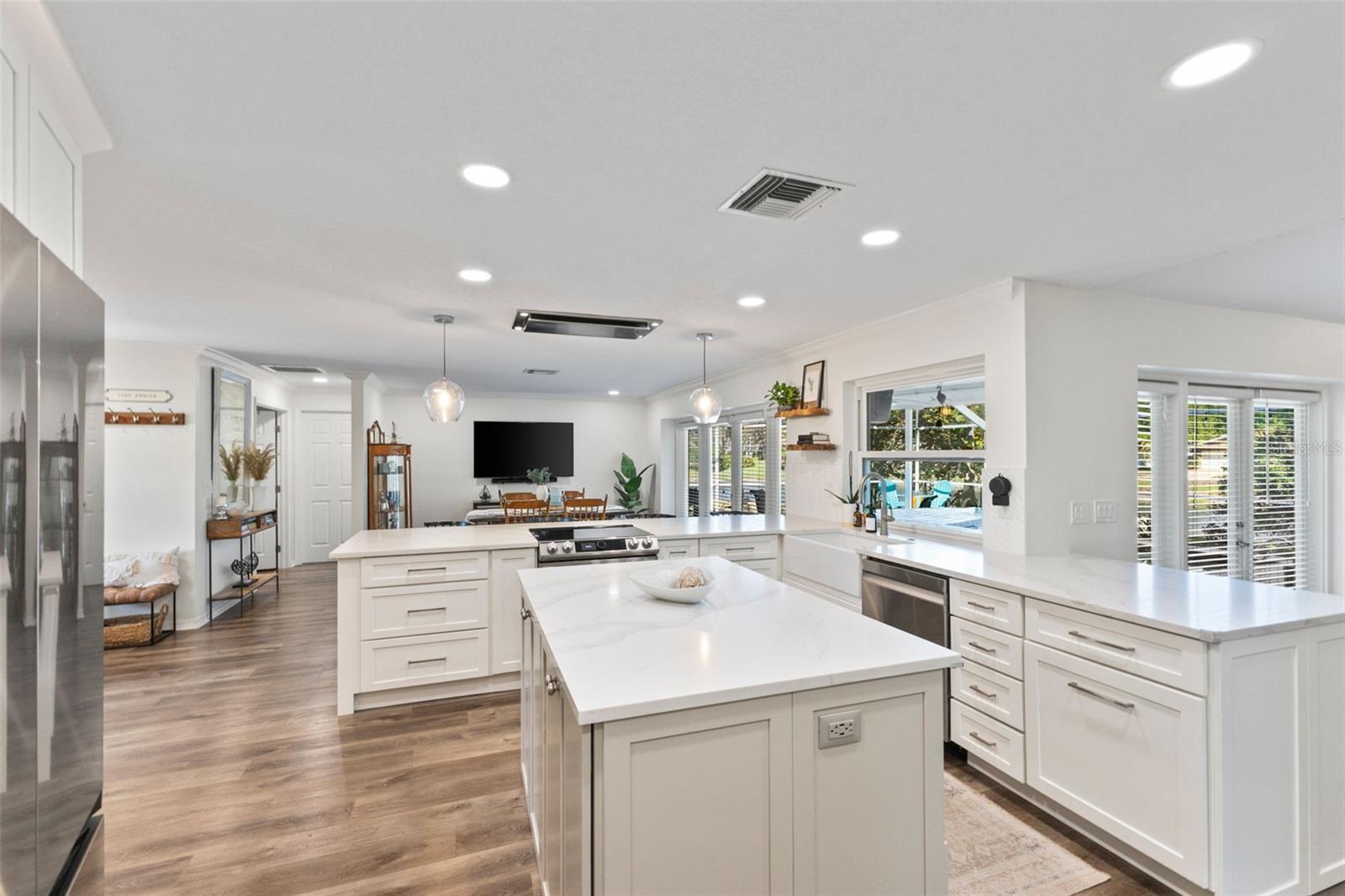 Image 6 of 59 For 3102 Wesson Way