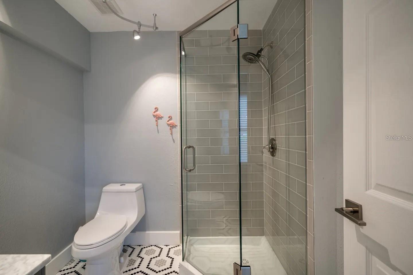 Image 15 of 25 For 1501 29th Avenue N