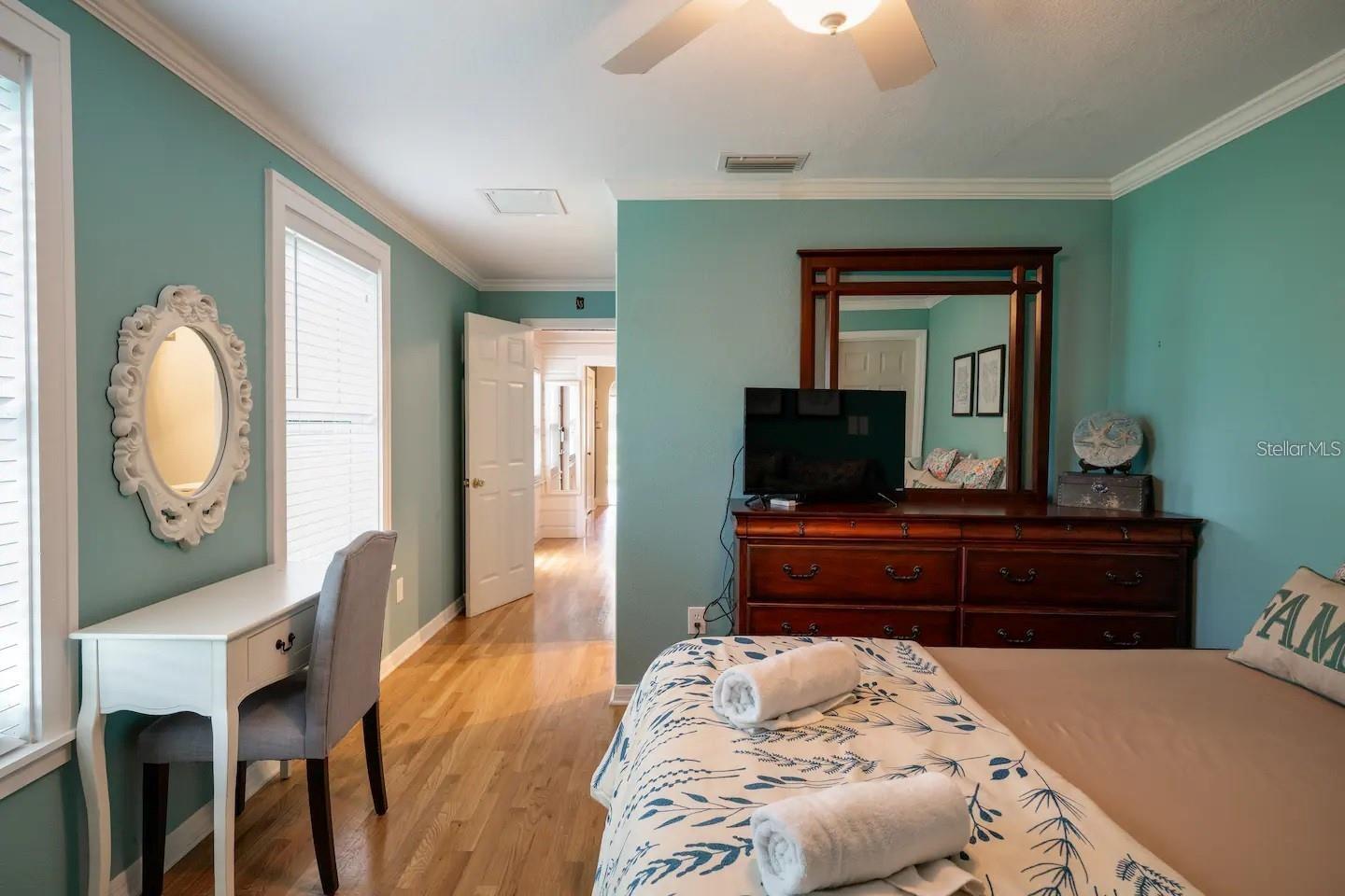 Image 6 of 25 For 1501 29th Avenue N