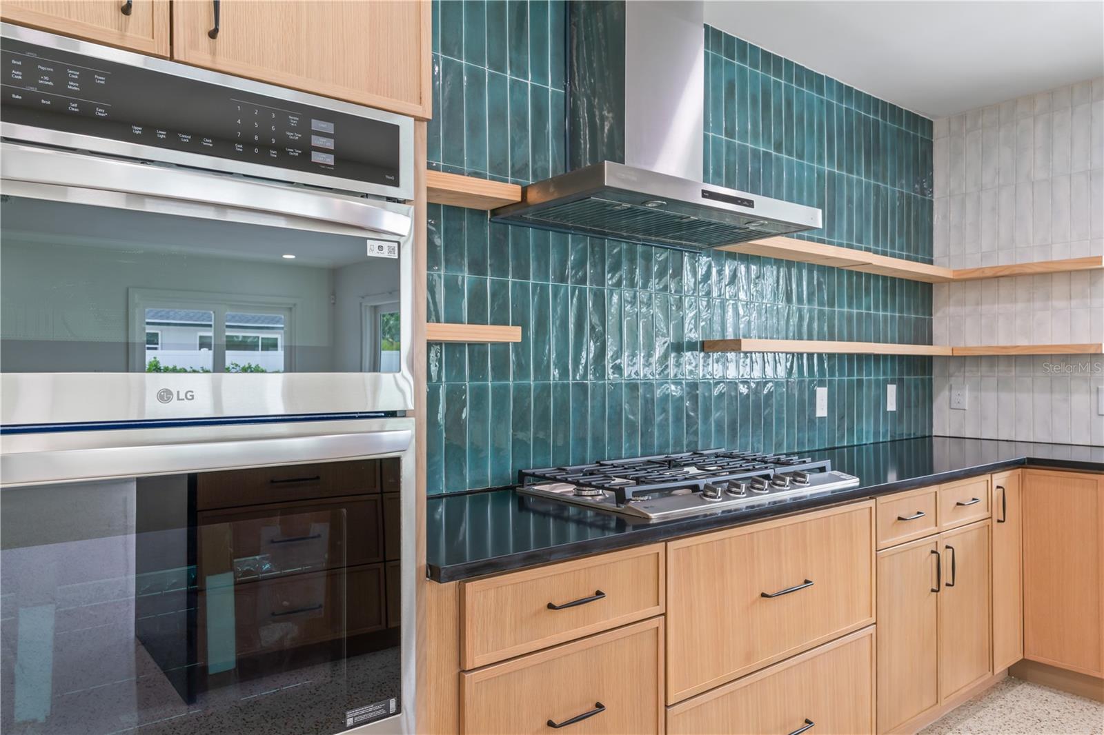 Image 12 of 57 For 123 8th Street