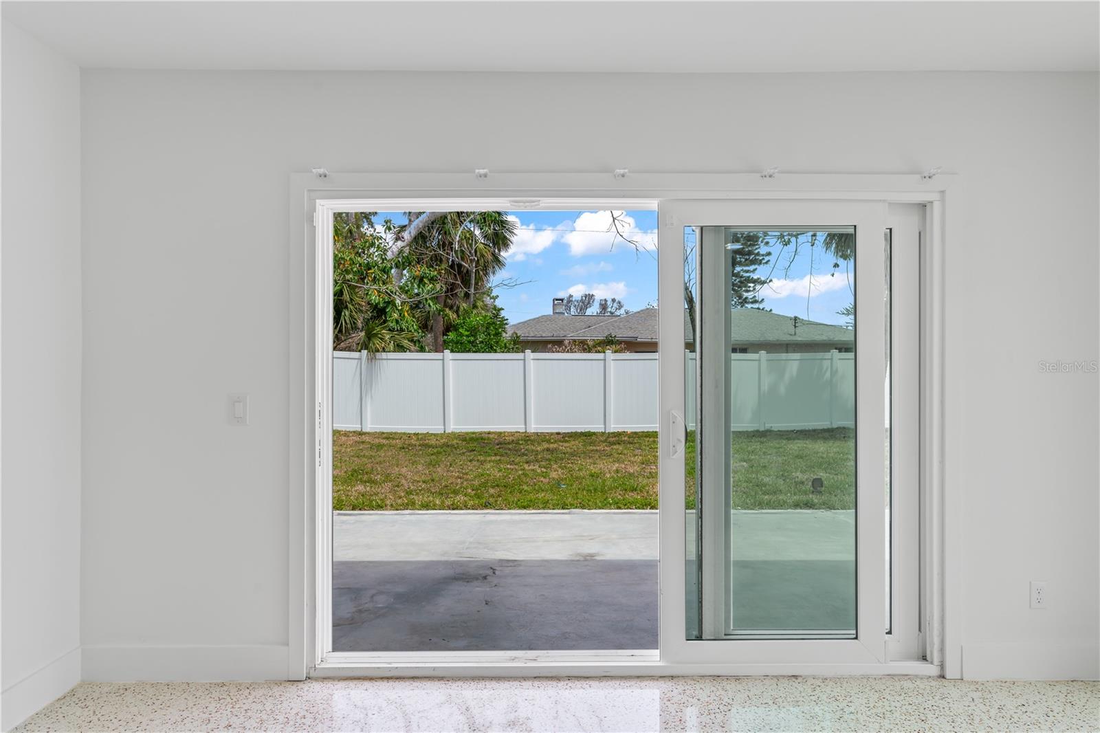 Image 20 of 57 For 123 8th Street