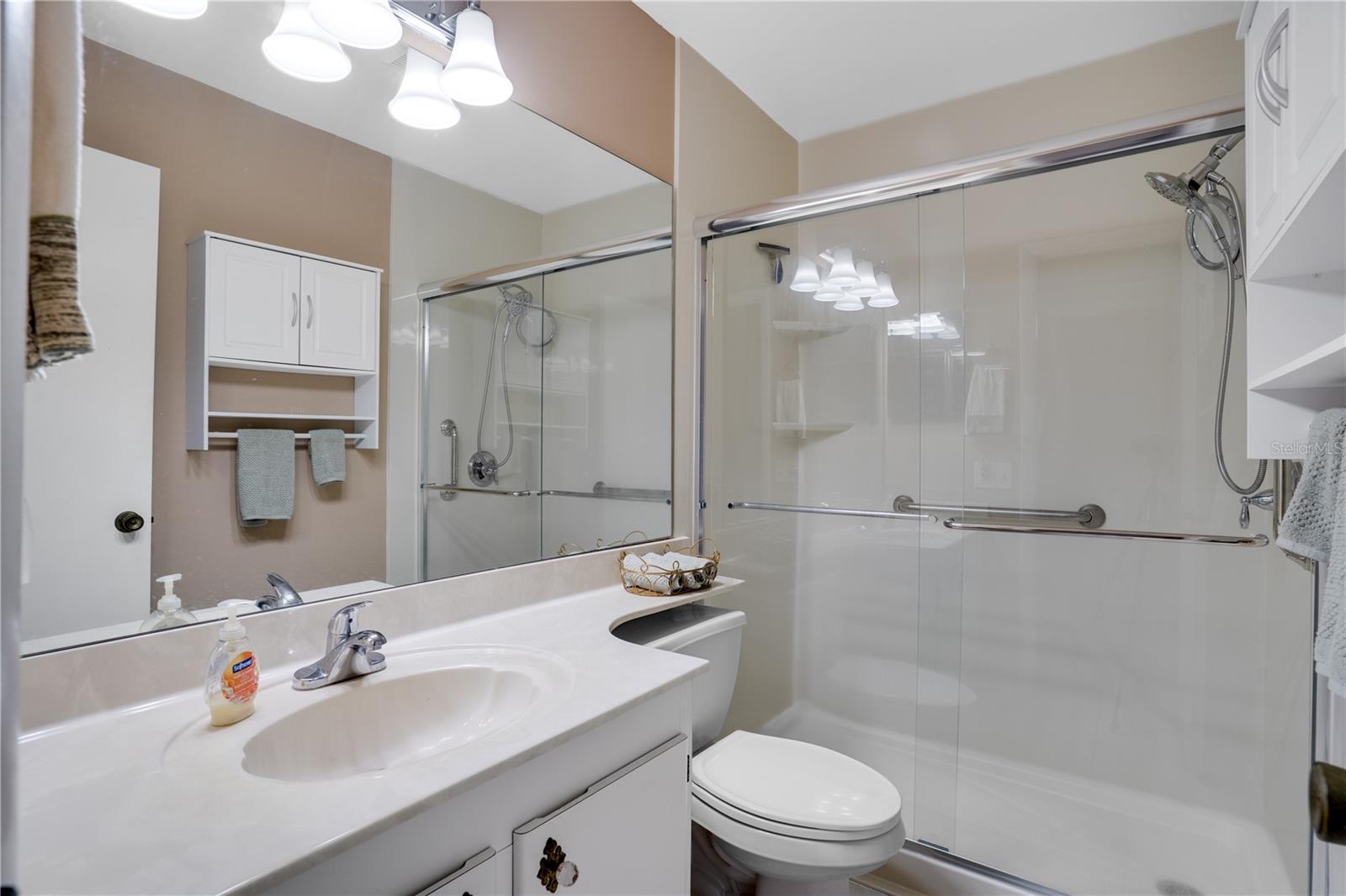 Image 13 of 38 For 656 Windrush Bay Drive 656