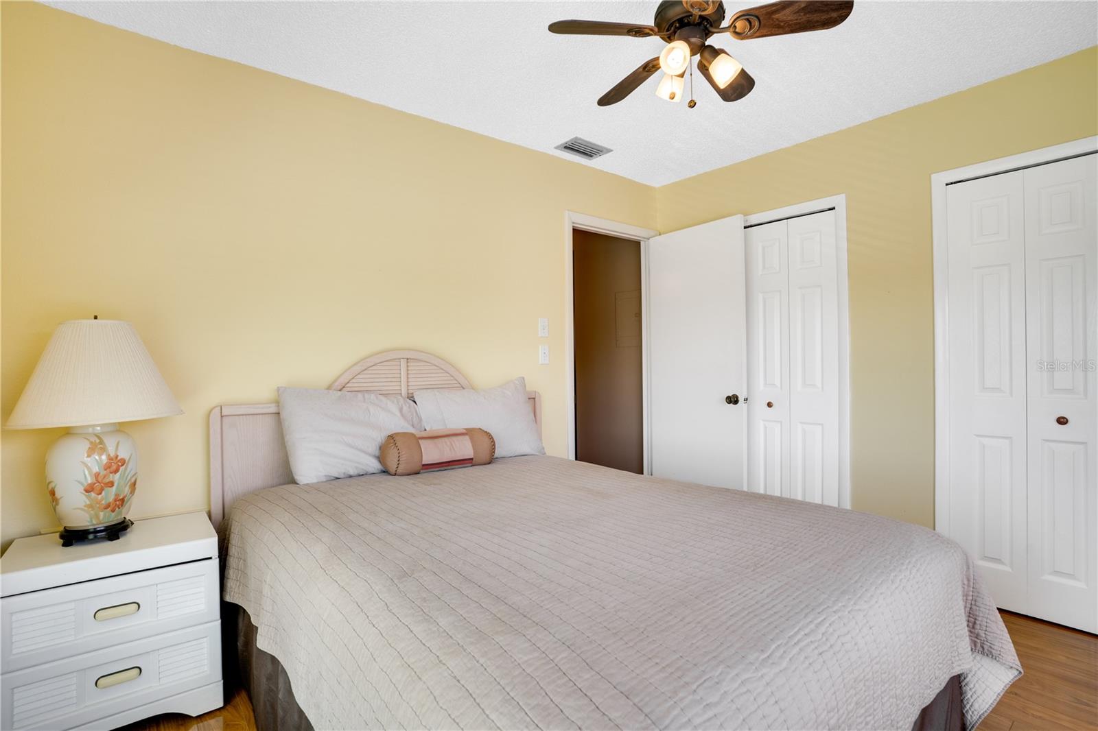 Image 15 of 38 For 656 Windrush Bay Drive 656