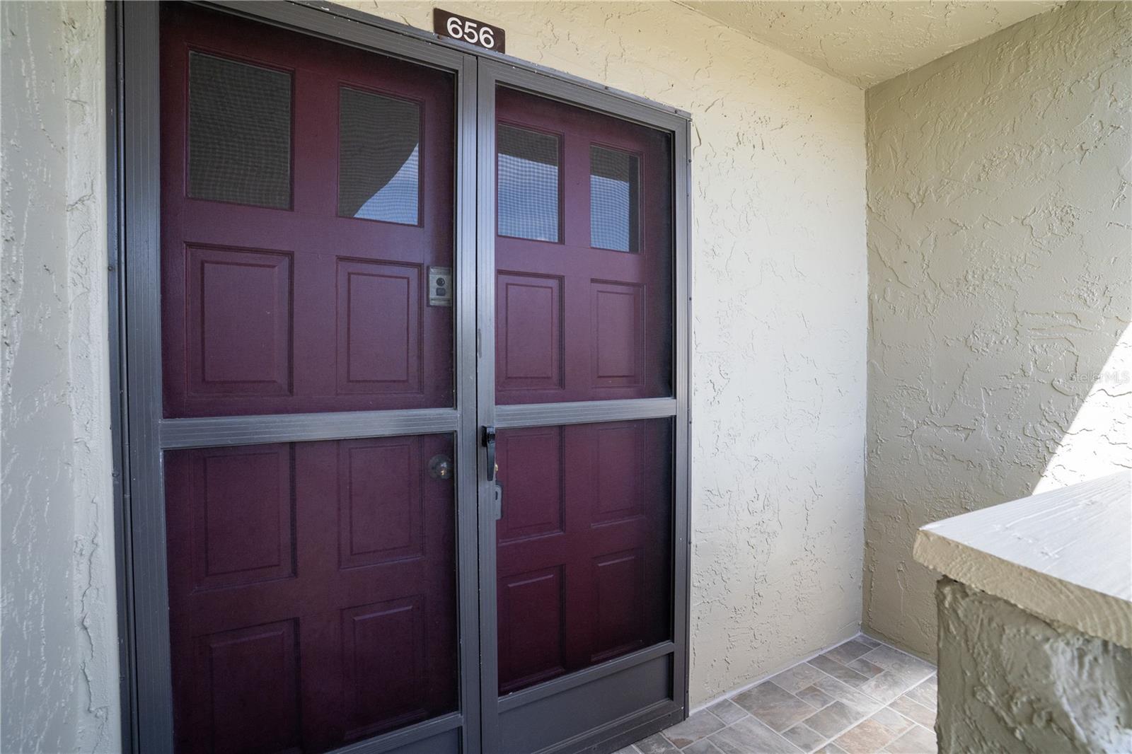 Image 5 of 38 For 656 Windrush Bay Drive 656