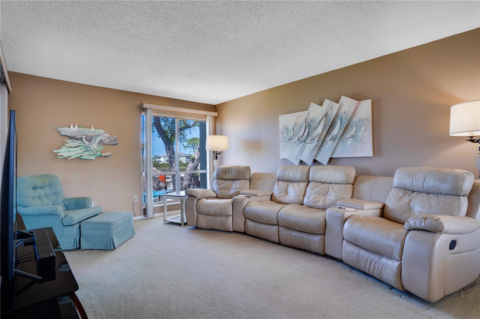 Image 6 of 38 For 656 Windrush Bay Drive 656