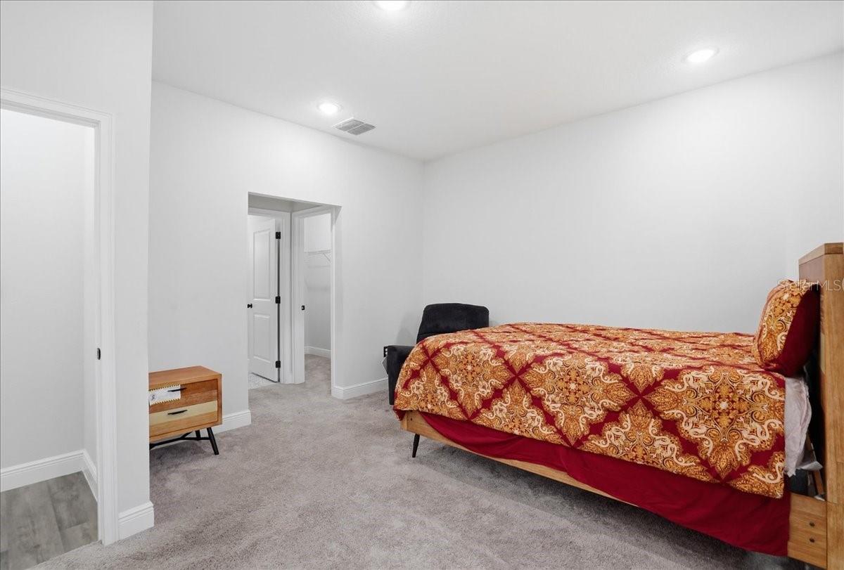 Image 20 of 44 For 2125 Hibiscus Place