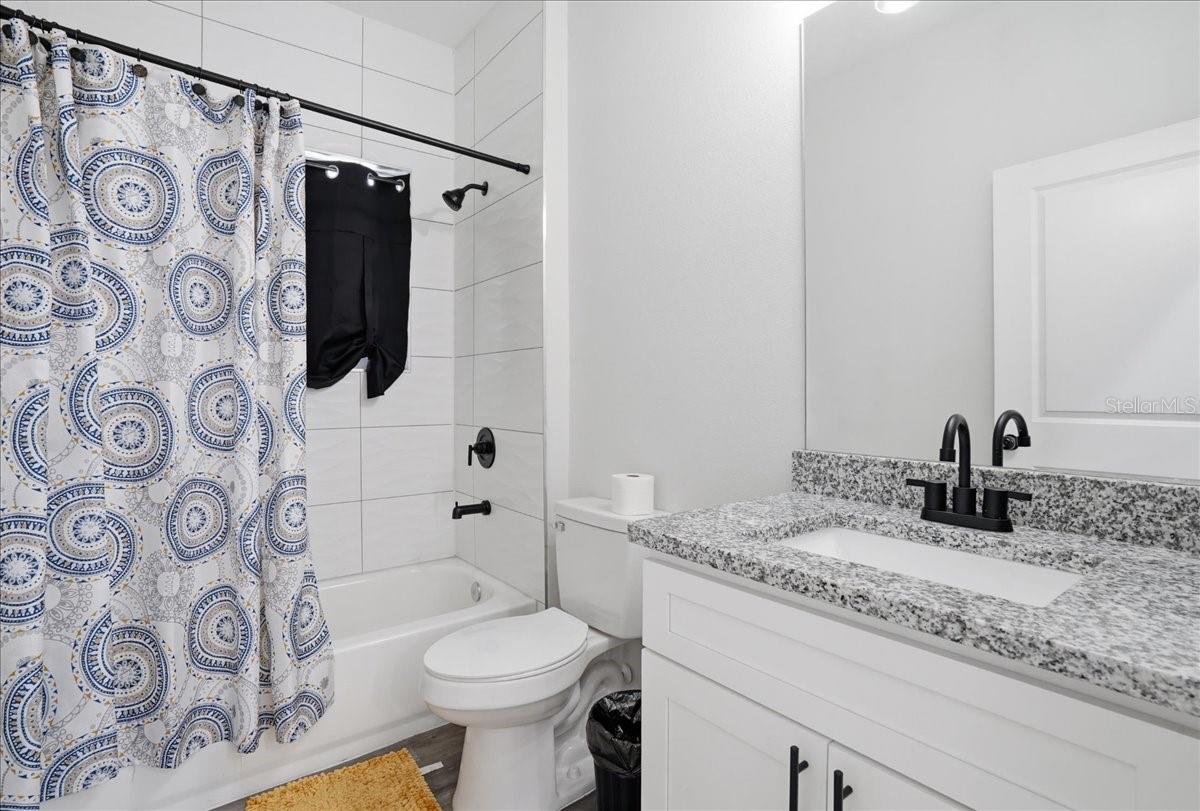 Image 31 of 44 For 2125 Hibiscus Place