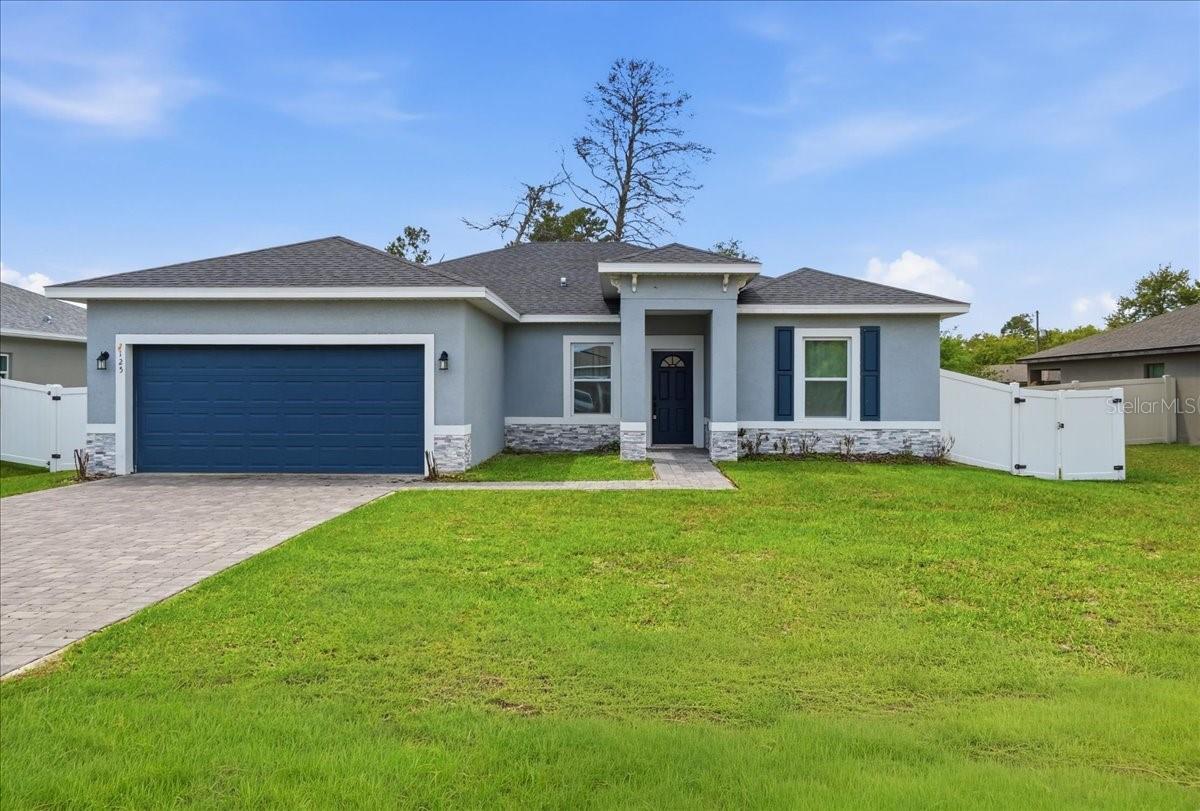 Image 4 of 44 For 2125 Hibiscus Place