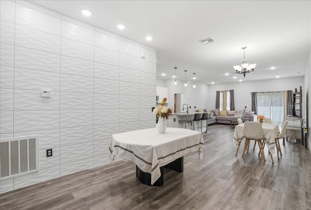 Image 8 of 44 For 2125 Hibiscus Place