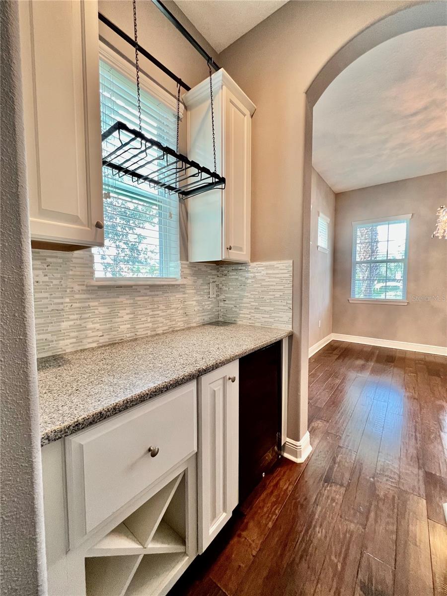 Image 15 of 40 For 7516 Trask Street