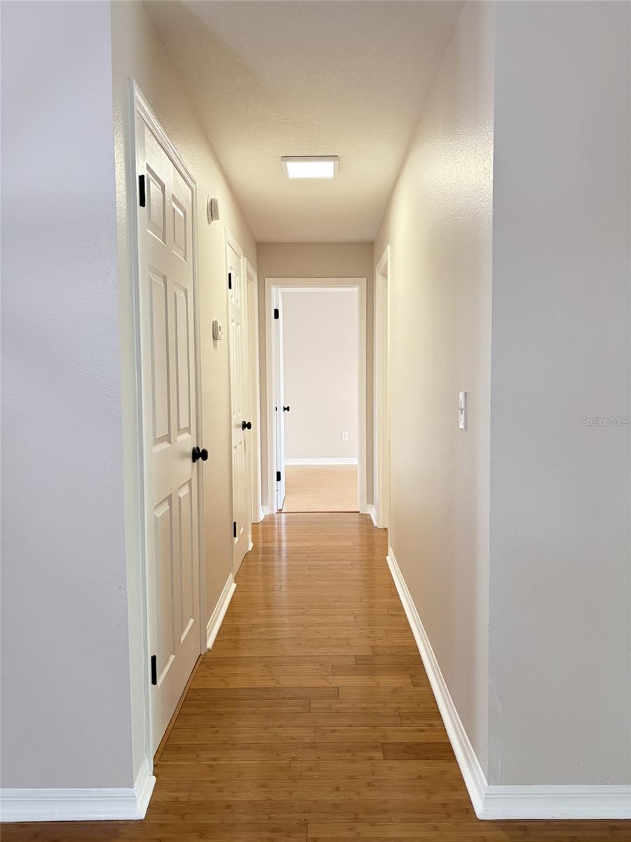 Image 14 of 31 For 3156 Valley Oaks Drive 614