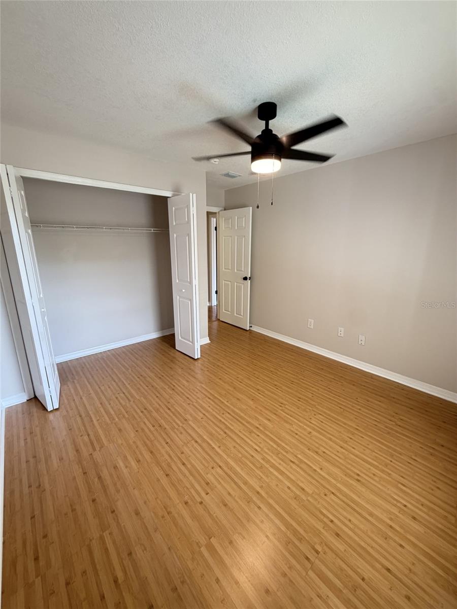 Image 21 of 31 For 3156 Valley Oaks Drive 614