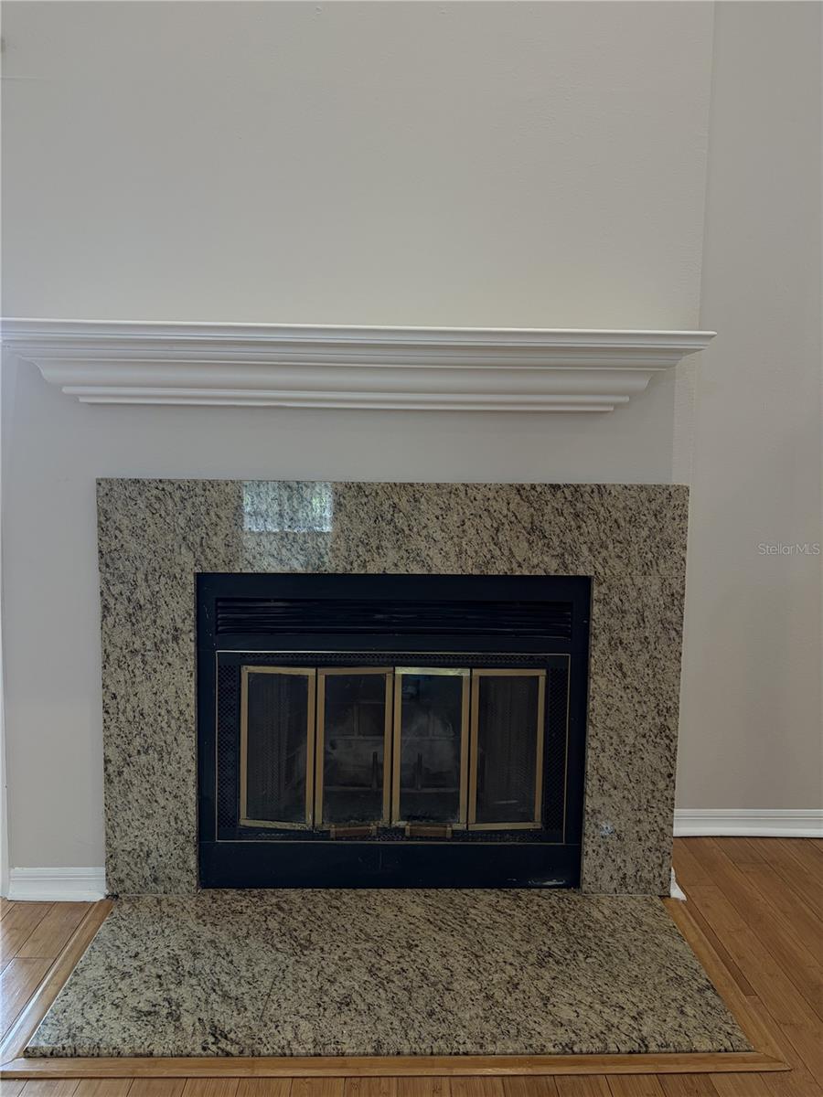 Image 4 of 31 For 3156 Valley Oaks Drive 614