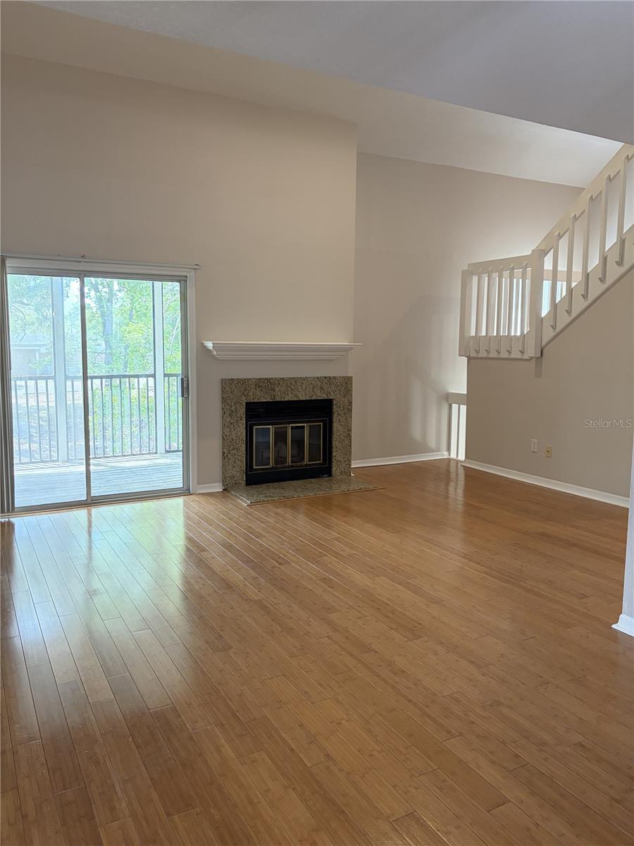 Image 5 of 31 For 3156 Valley Oaks Drive 614