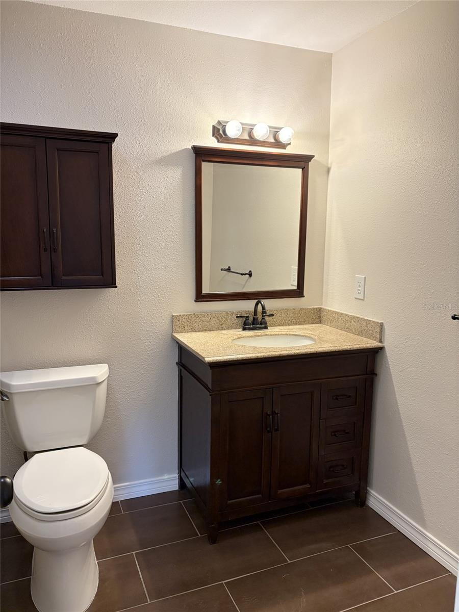 Image 8 of 31 For 3156 Valley Oaks Drive 614