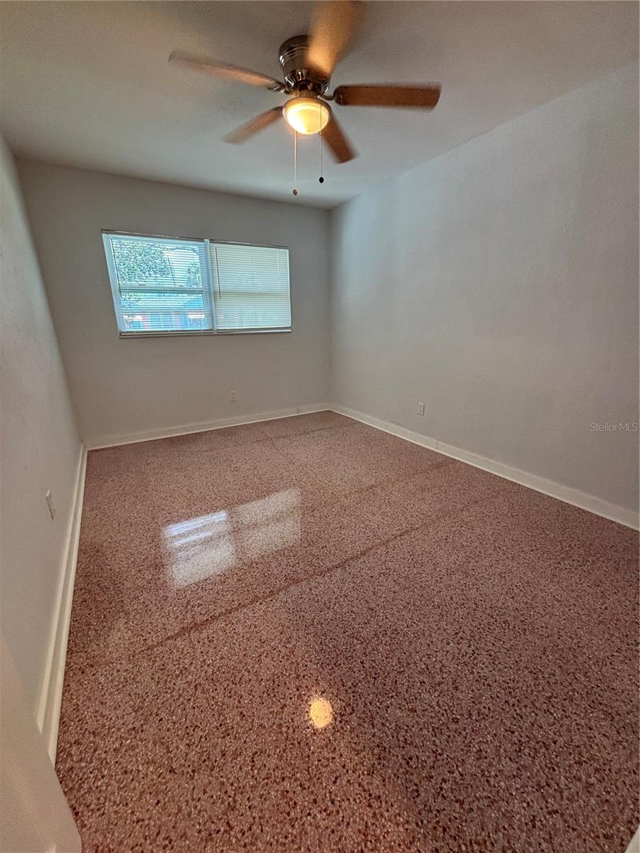 Image 10 of 21 For 422 15th Avenue S