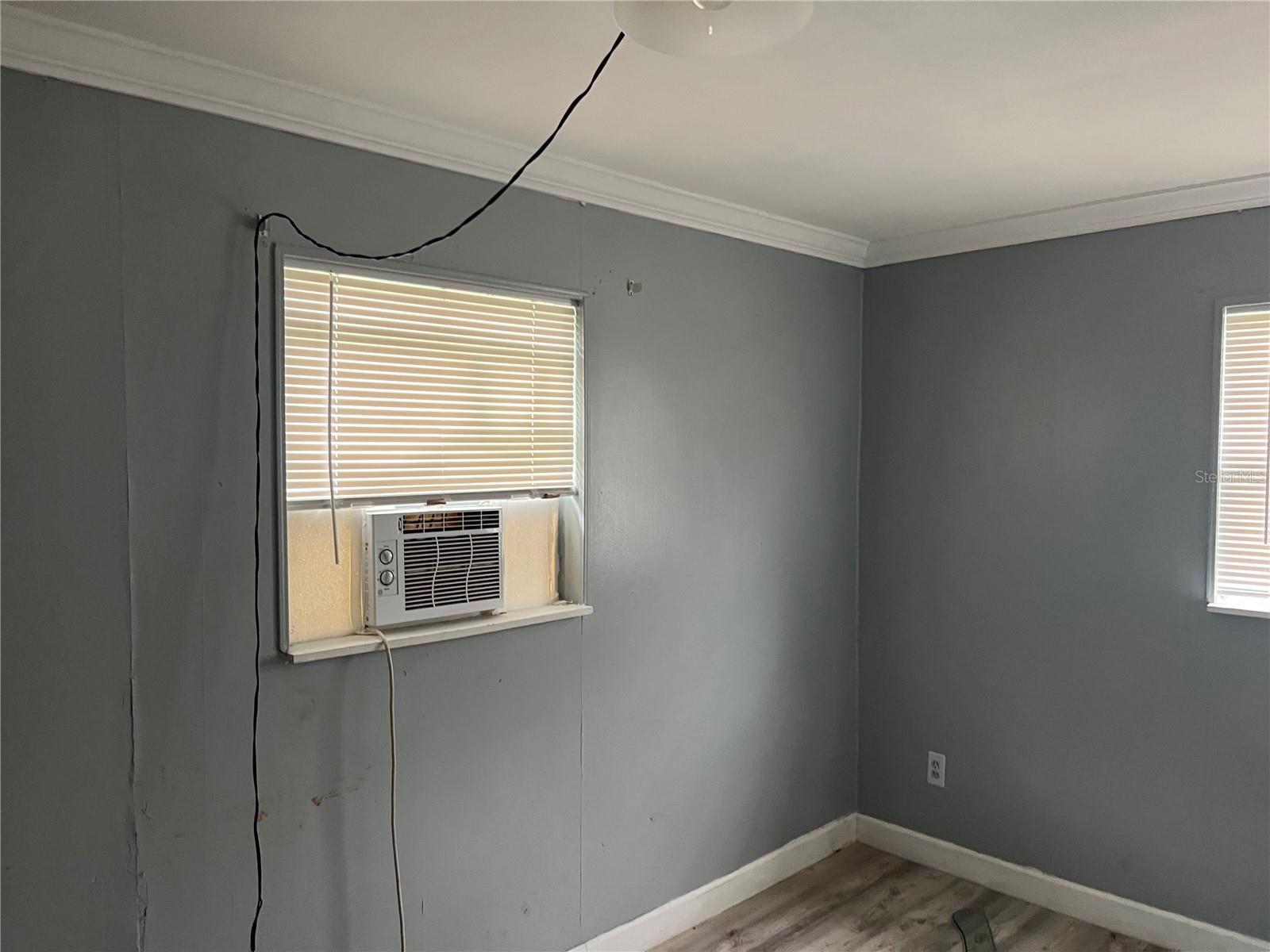 Image 7 of 13 For 14928 Pinecrest Road