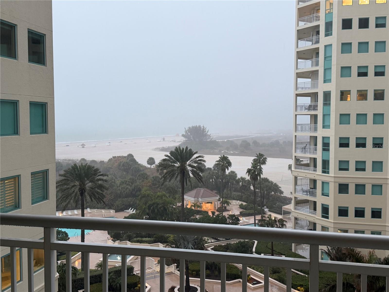 Image 29 of 34 For 1180 Gulf Boulevard 704